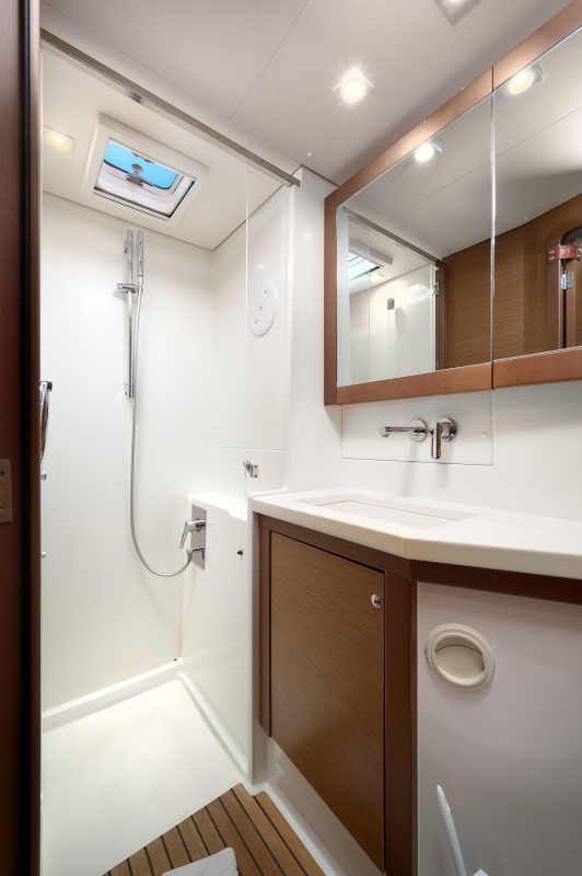 Lagoon 450 — photo 11