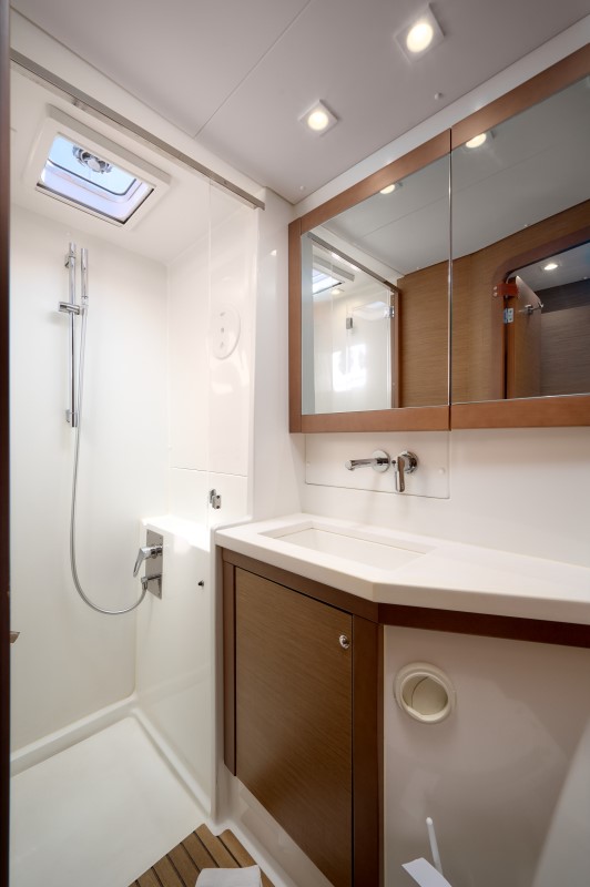 Lagoon 450 — photo 28