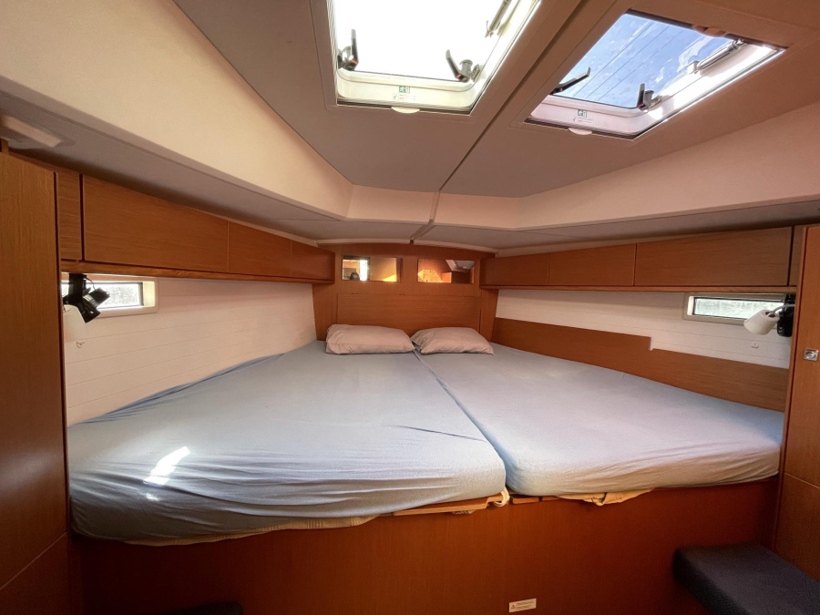 Photo #9 - Bavaria 46 Cruiser (Amaris) en Fethiye - 17029