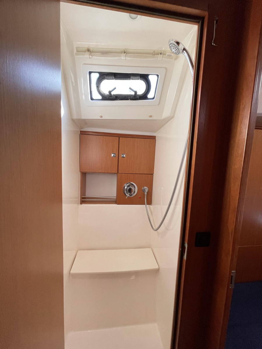 Photo #6 - Bavaria 46 Cruiser (Amaris) en Fethiye - 17029