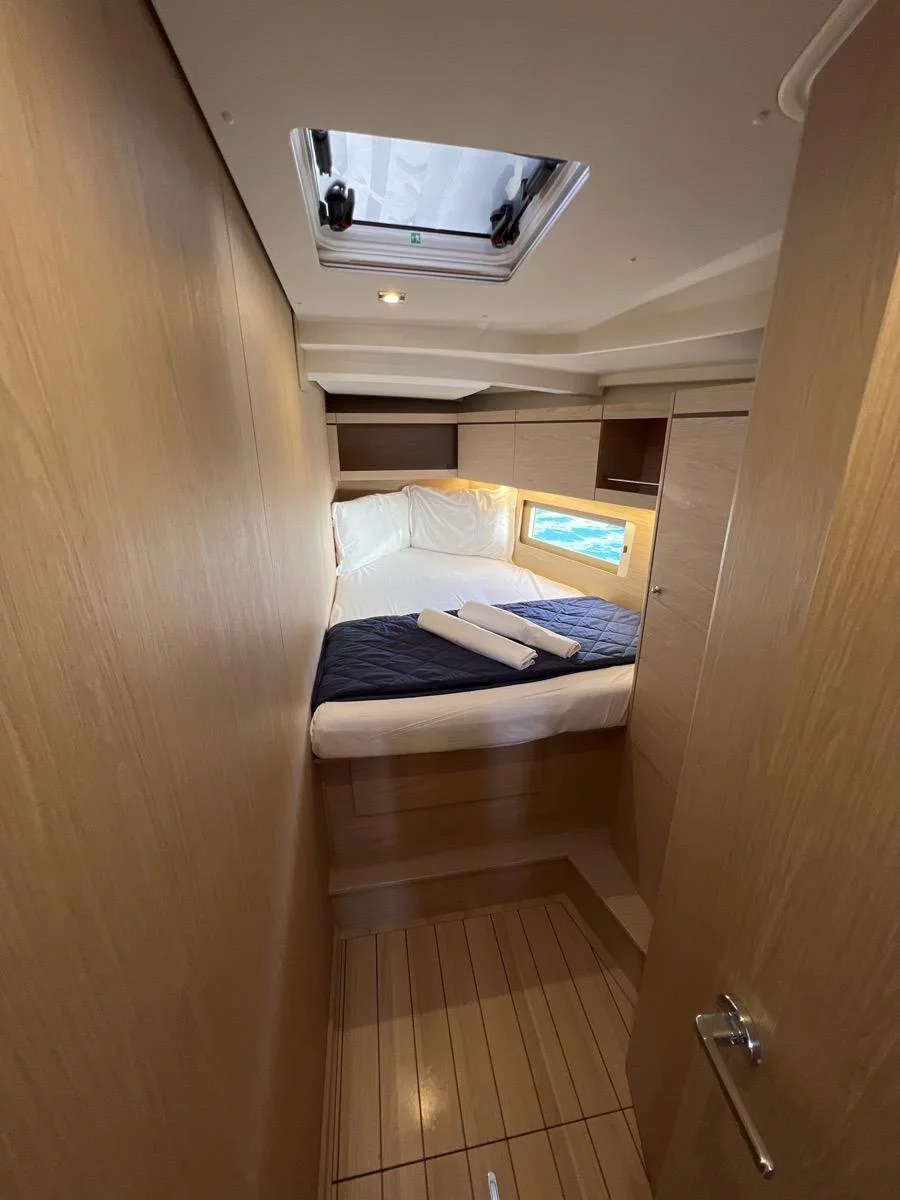 Oceanis 46.1 (4 cab) (Goldeneye)  - 5