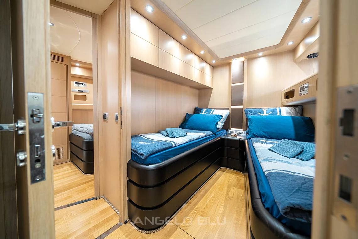 Maiora 20s (Angelo Blu)  - 15