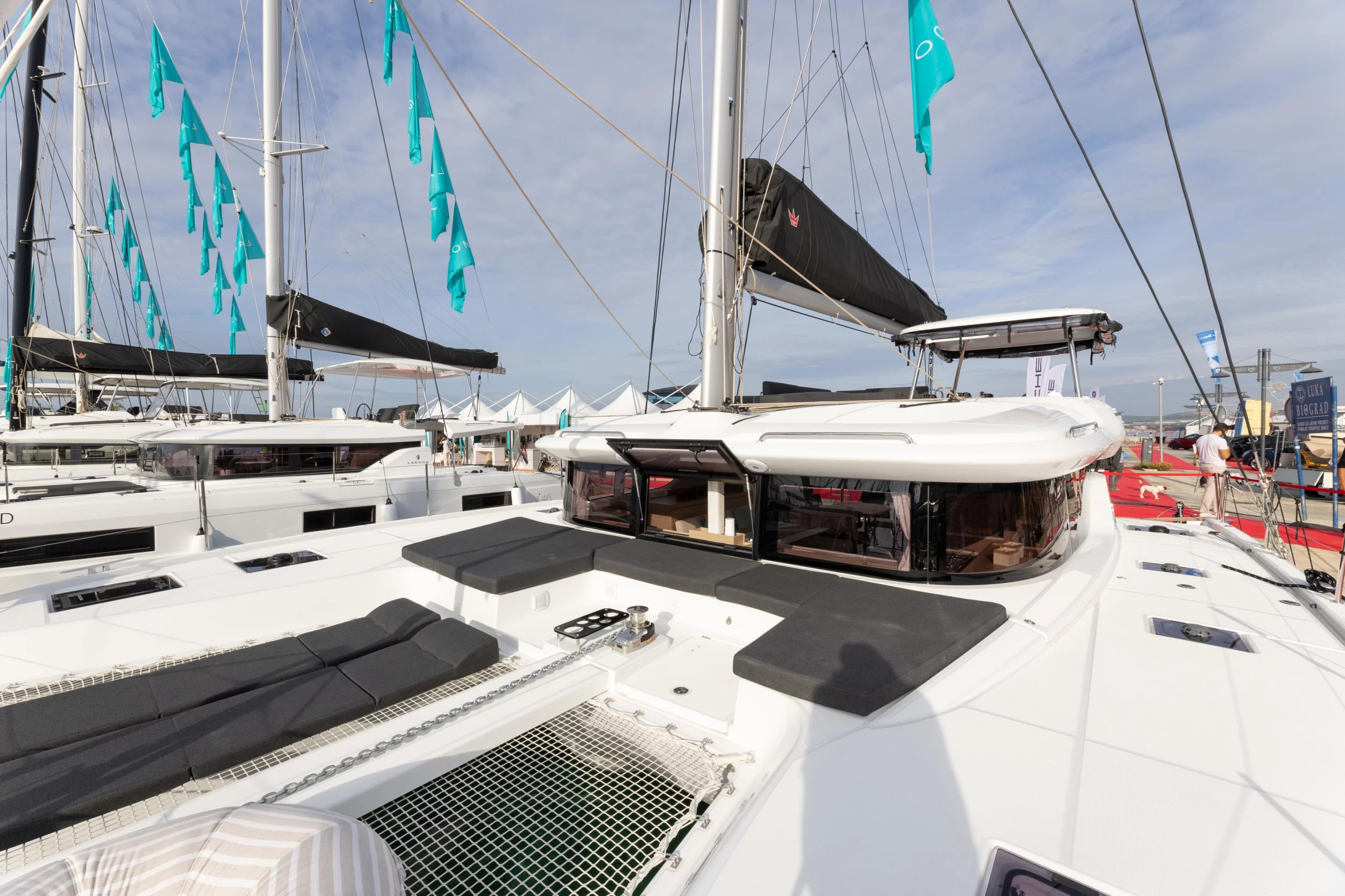 Lagoon 43 (ARIA)  - 8