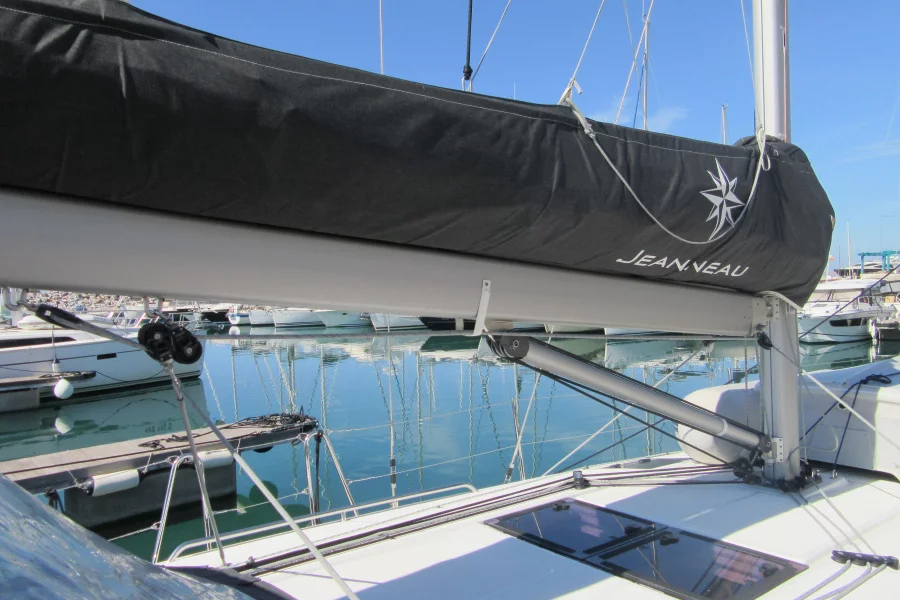Sun Odyssey 440 (Matilda)  - 7