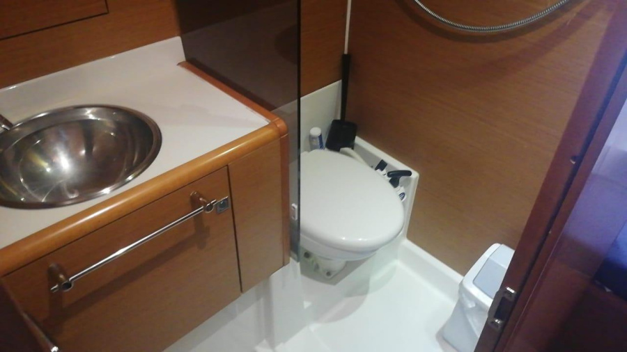 Photo #8 - Sun Odyssey 439 (Captain Ginos) in Lavrion - 10320
