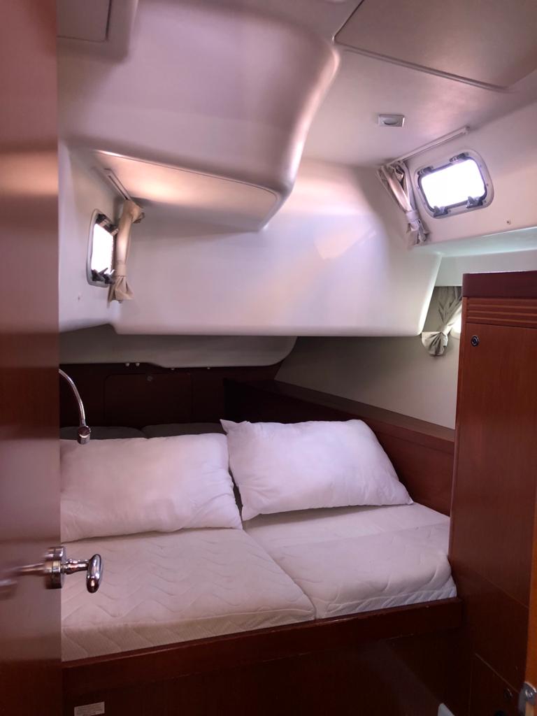 Photo #2 - Oceanis 50 Family (Free Spirit - Brand New engine 2020) in Volos - 20869
