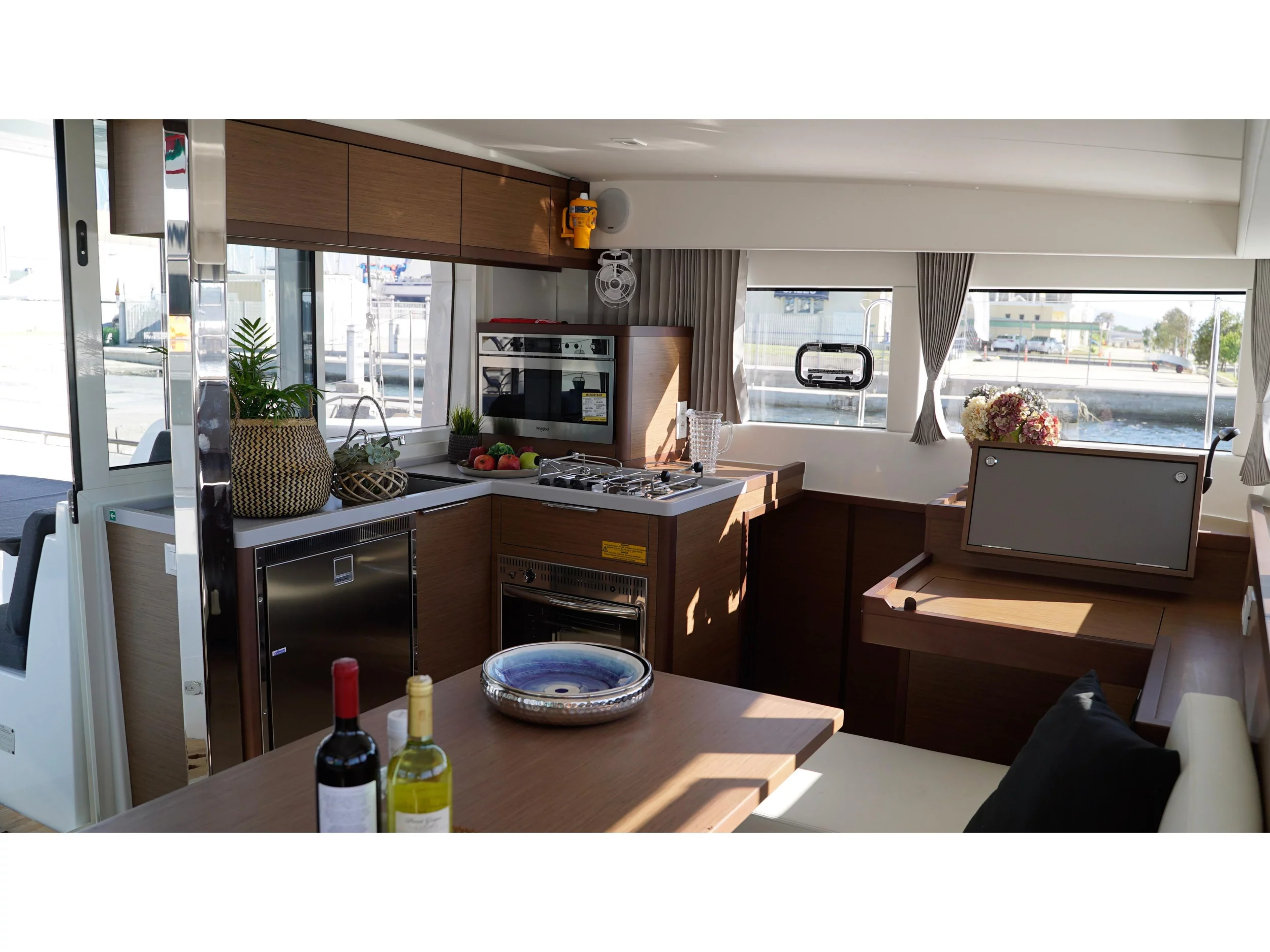 Lagoon 40 (Chios) Interior image - 6