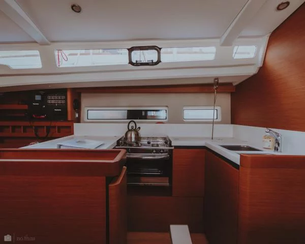 Sun Odyssey 440 (Eleni)  - 11
