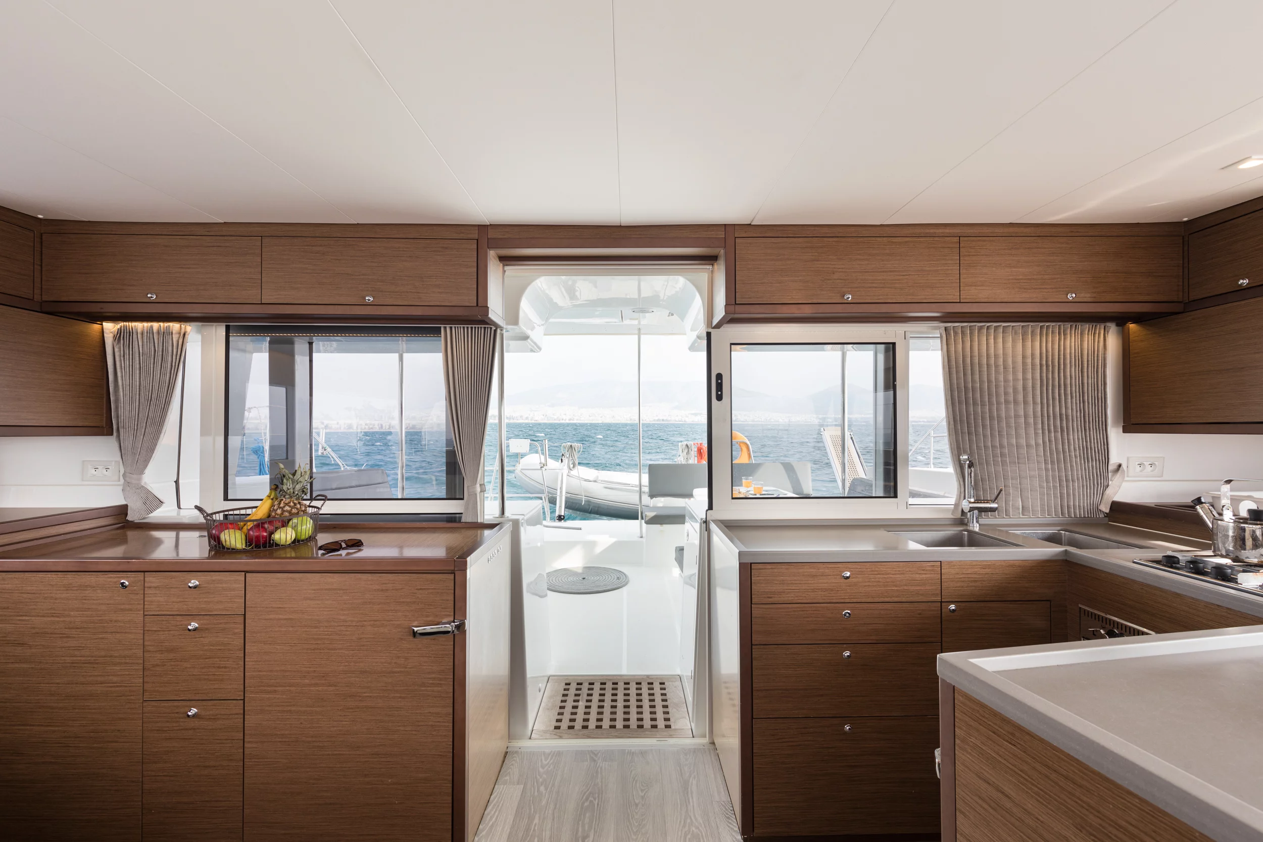 Lagoon 450 Flybridge (Myrto |, Gen, Watermaker, 12 pax)  - 20