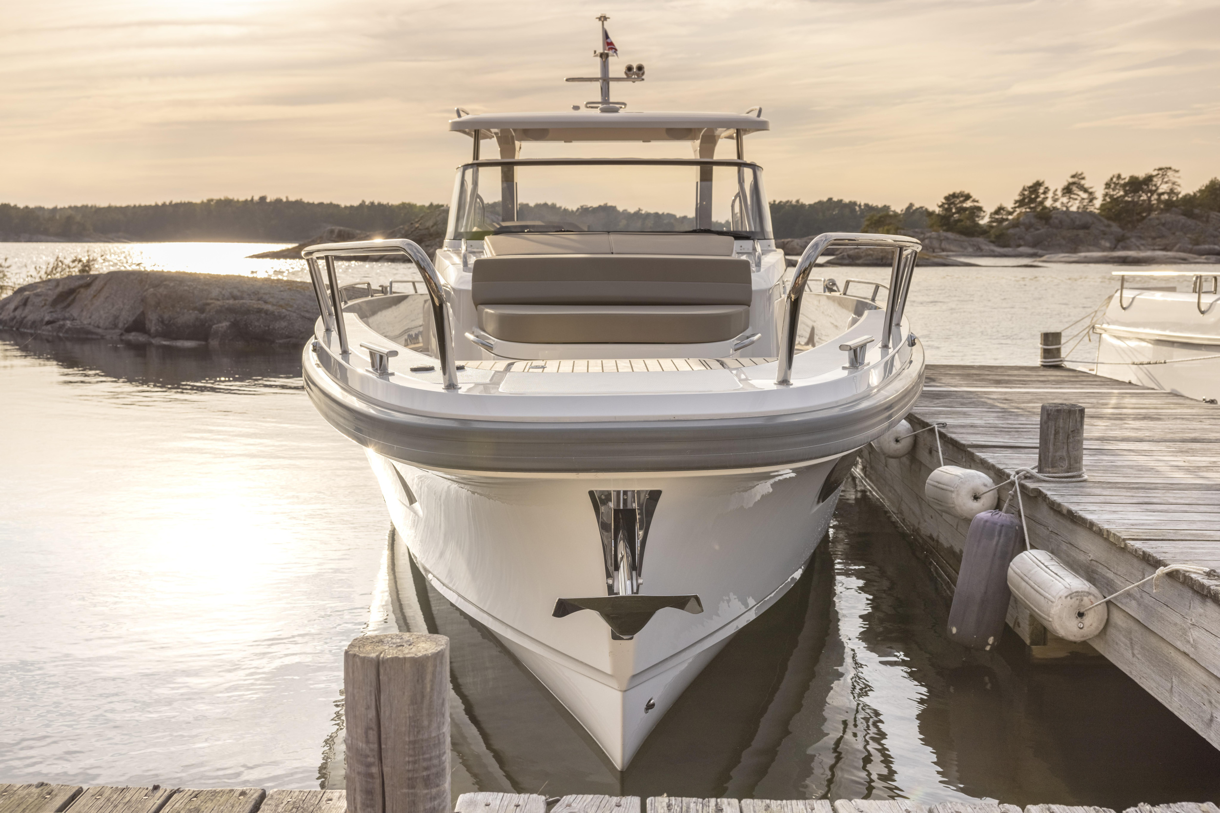Nimbus Tender T11 — photo 100