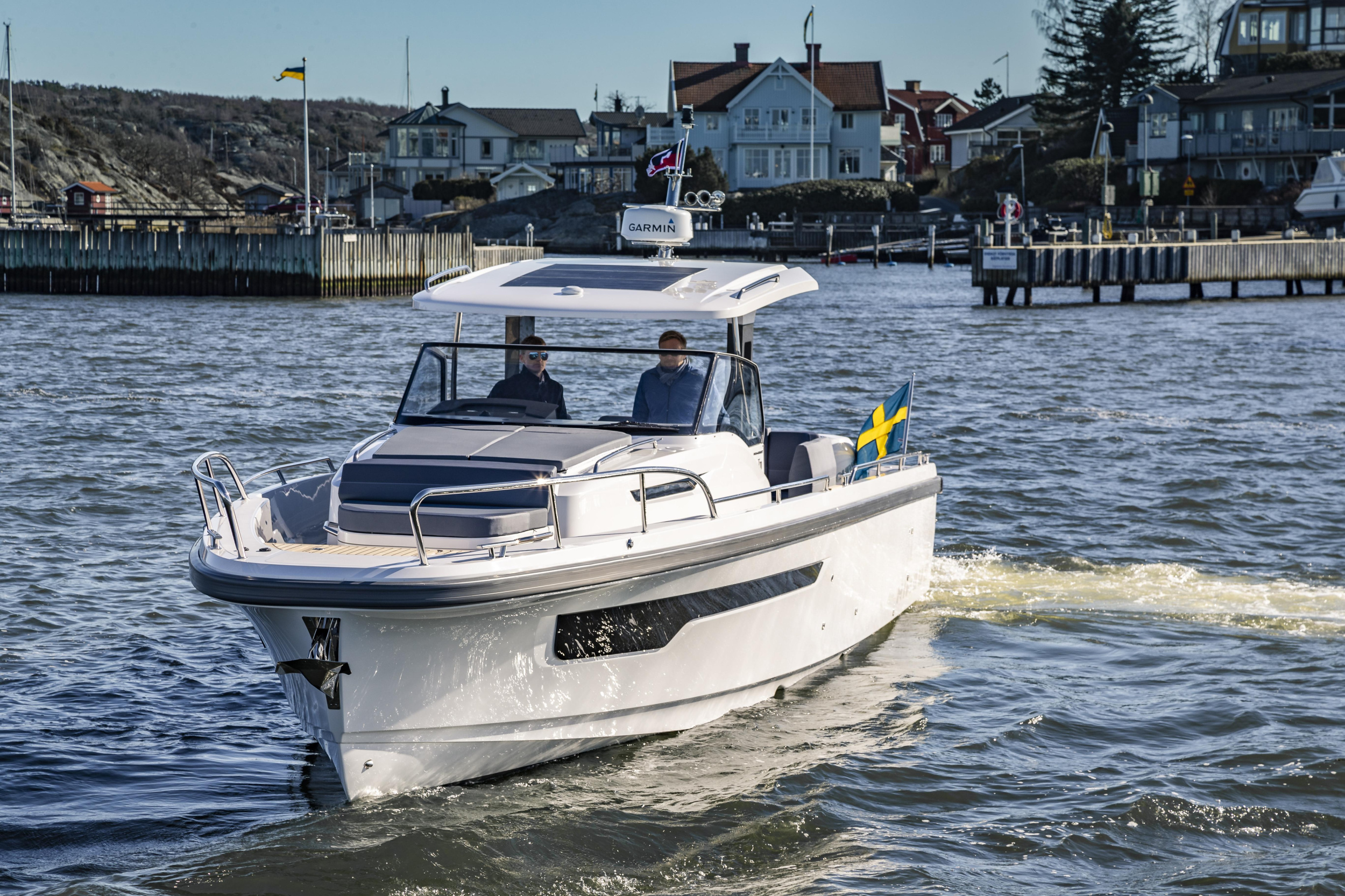 Nimbus Tender T11 — photo 44