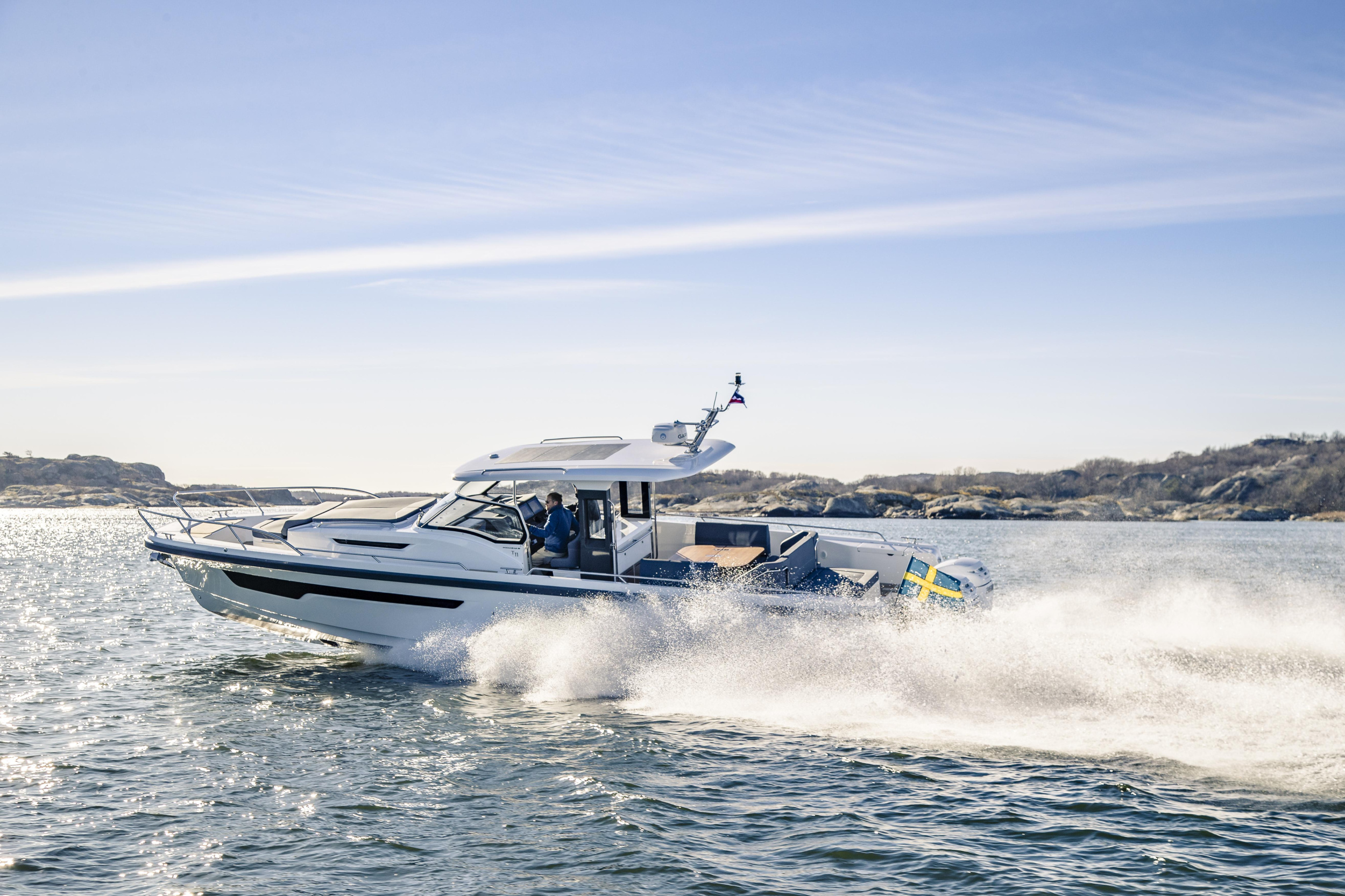 Nimbus Tender T11 — photo 60