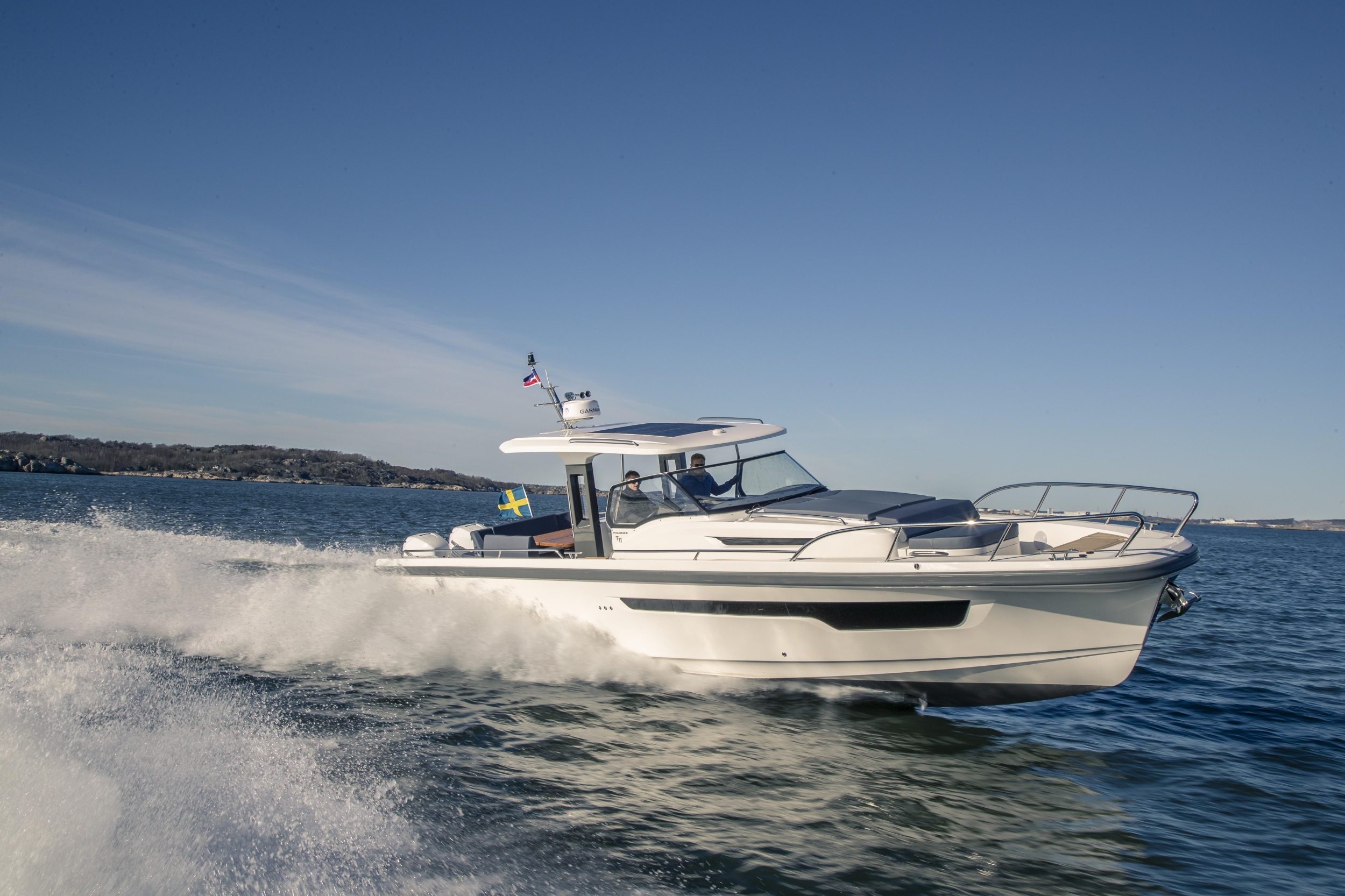 Nimbus Tender T11 — photo 56