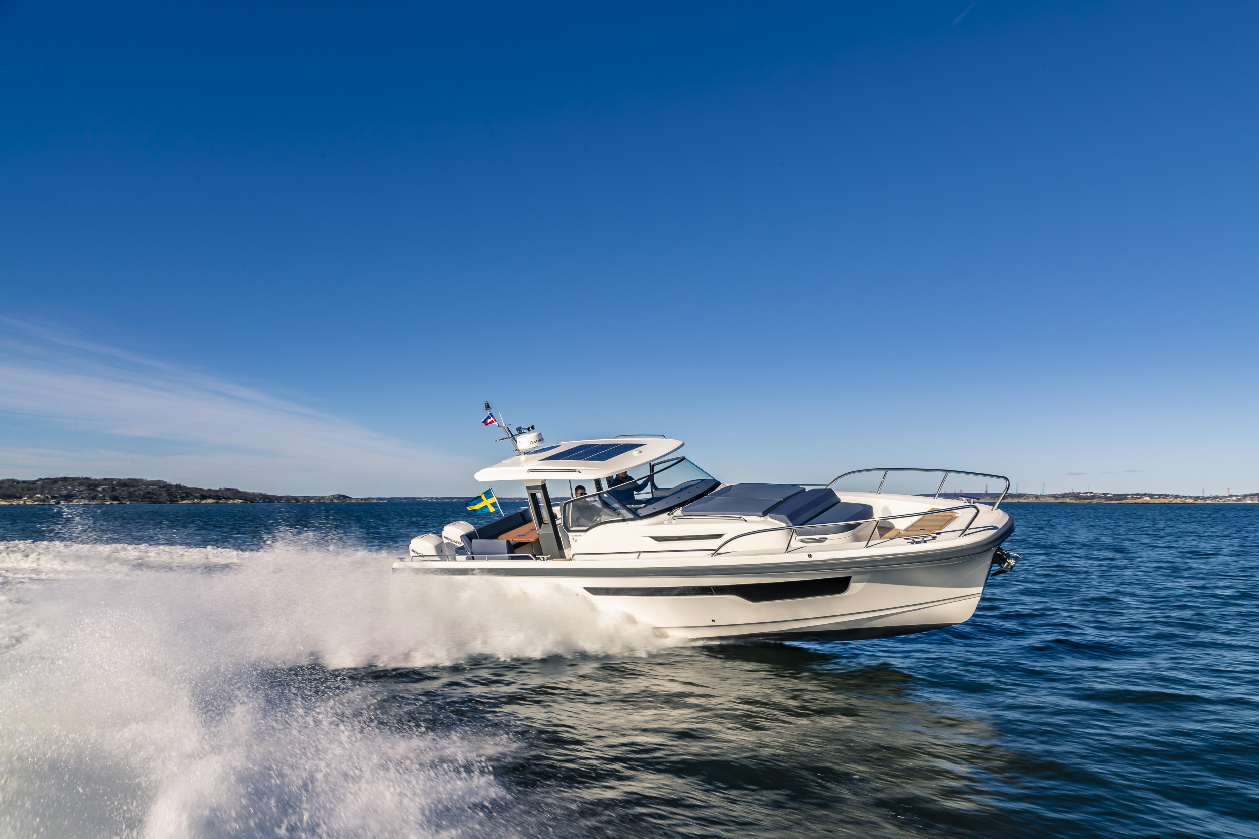 Nimbus Tender T11 — photo 59