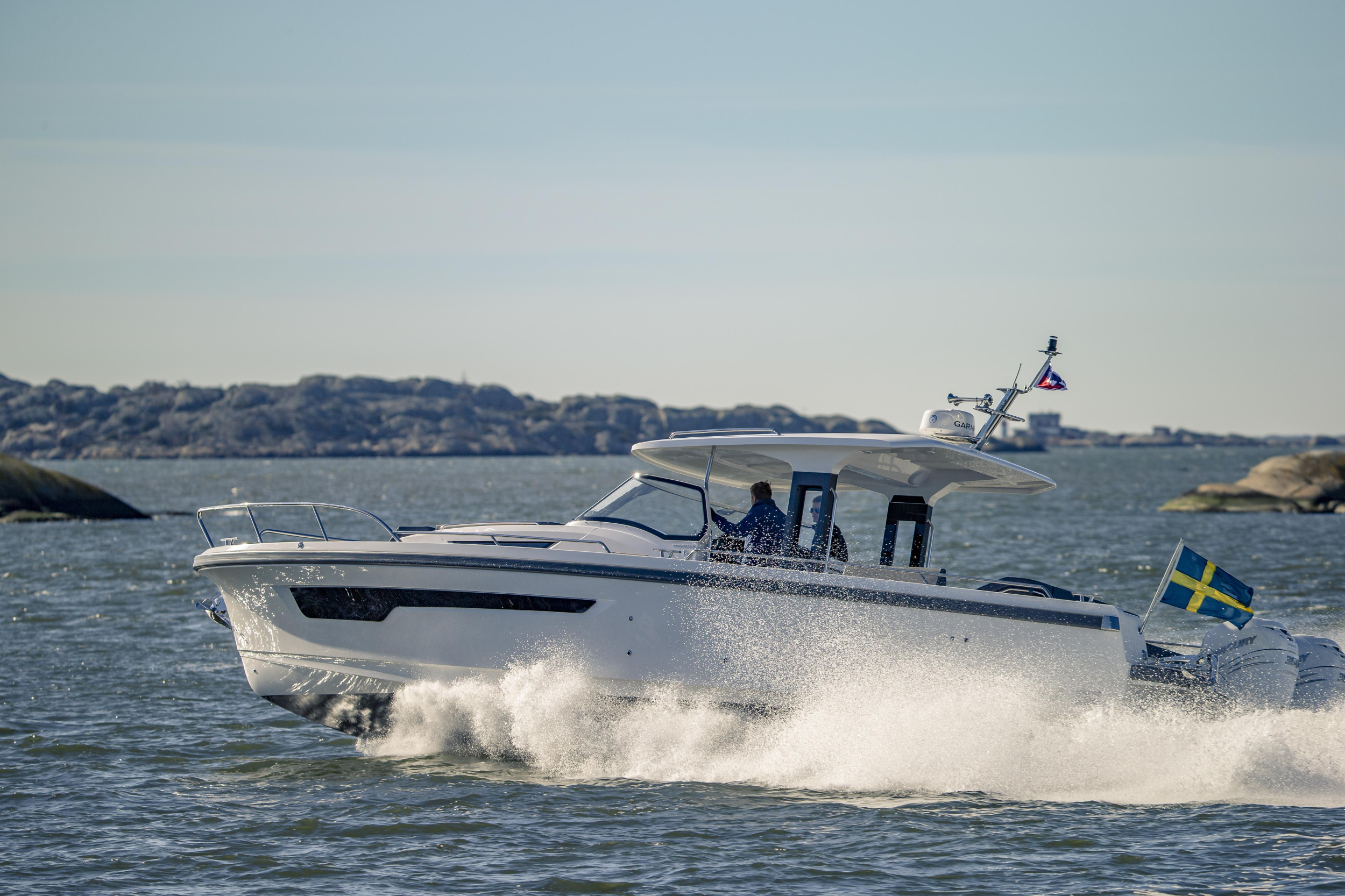 Nimbus Tender T11 — photo 132