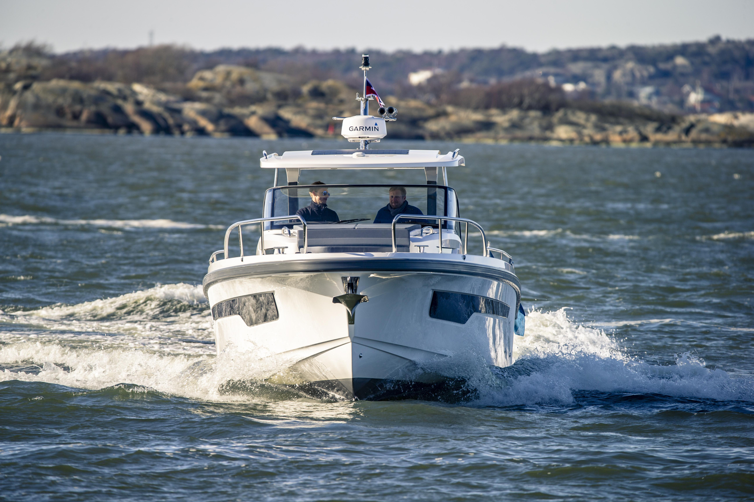 Nimbus Tender T11 — photo 50