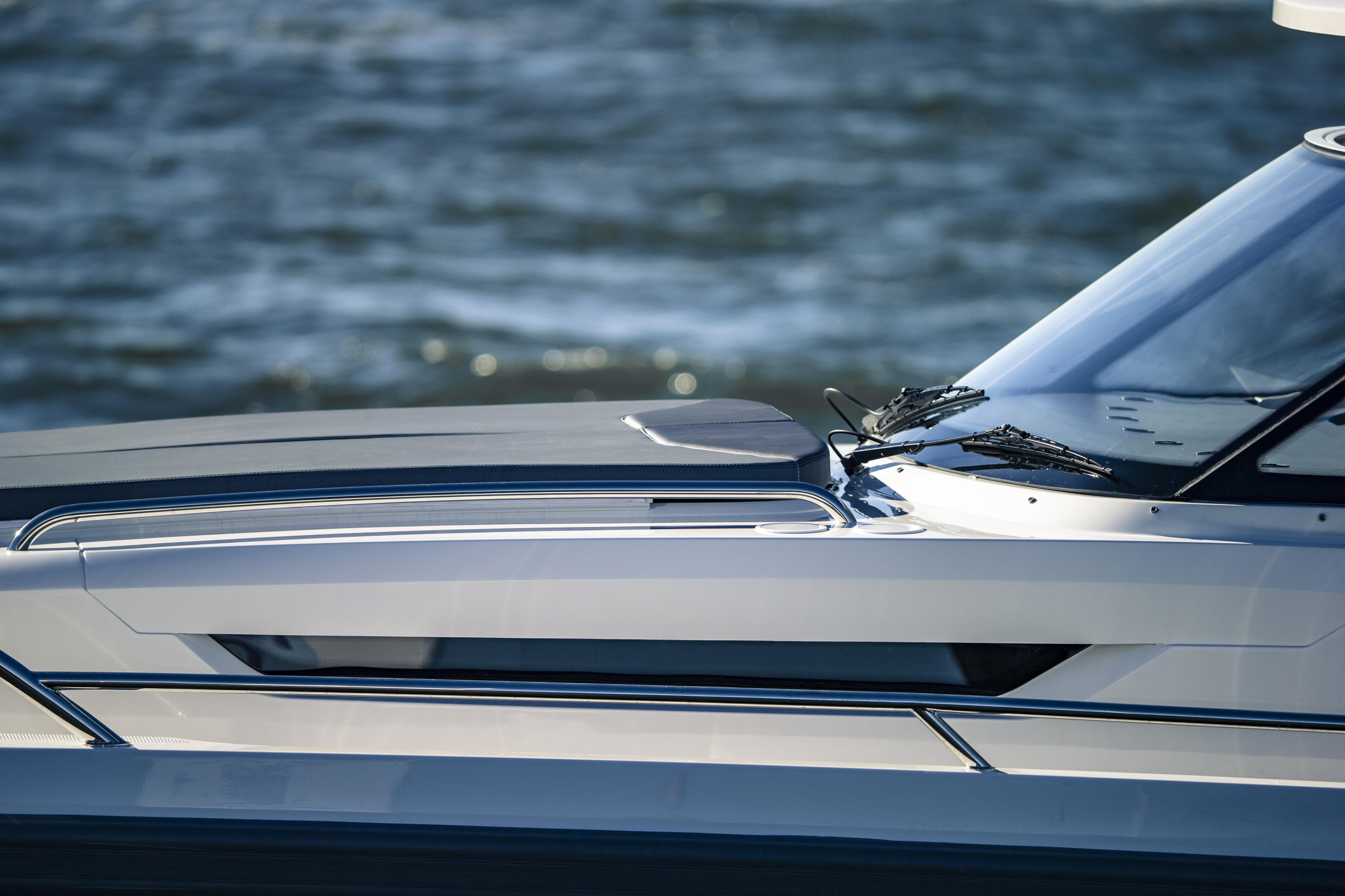 Nimbus Tender T11 — photo 57