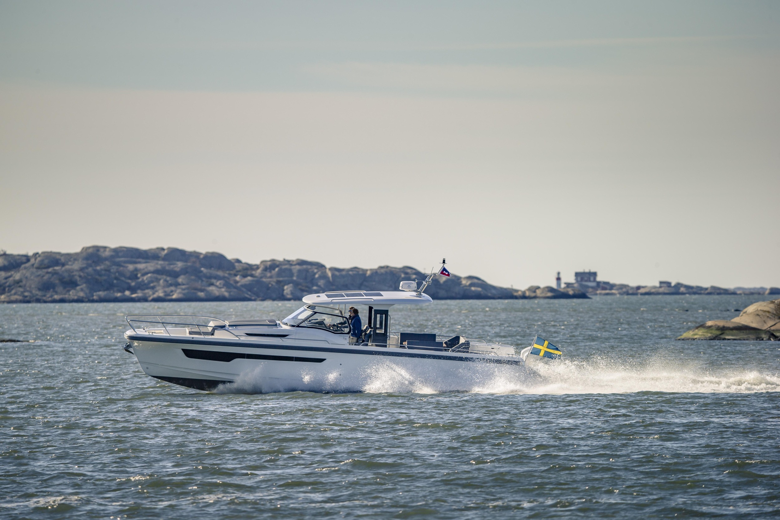 Nimbus Tender T11 — photo 129