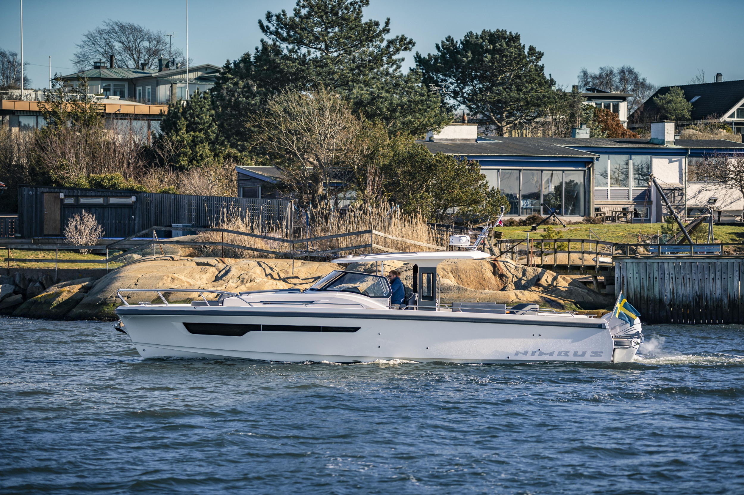 Nimbus Tender T11 — photo 96