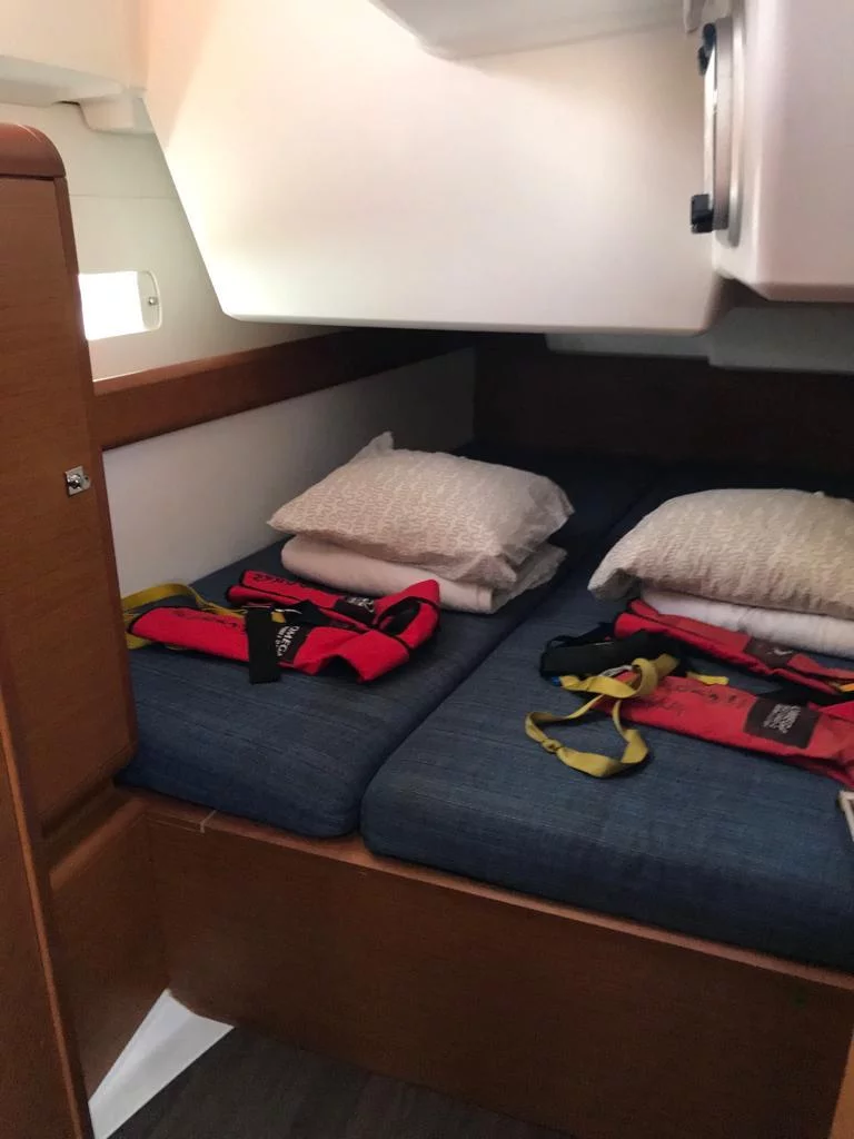 Sun Odyssey 519 (Alboran Prosecco (Majorca))  - 10