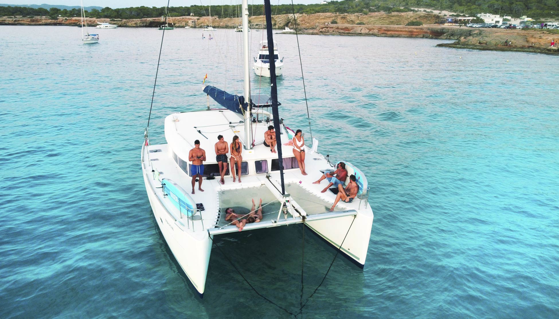 Photo #28 - Lagoon 400 (Nusa) in Talamanca - 12462