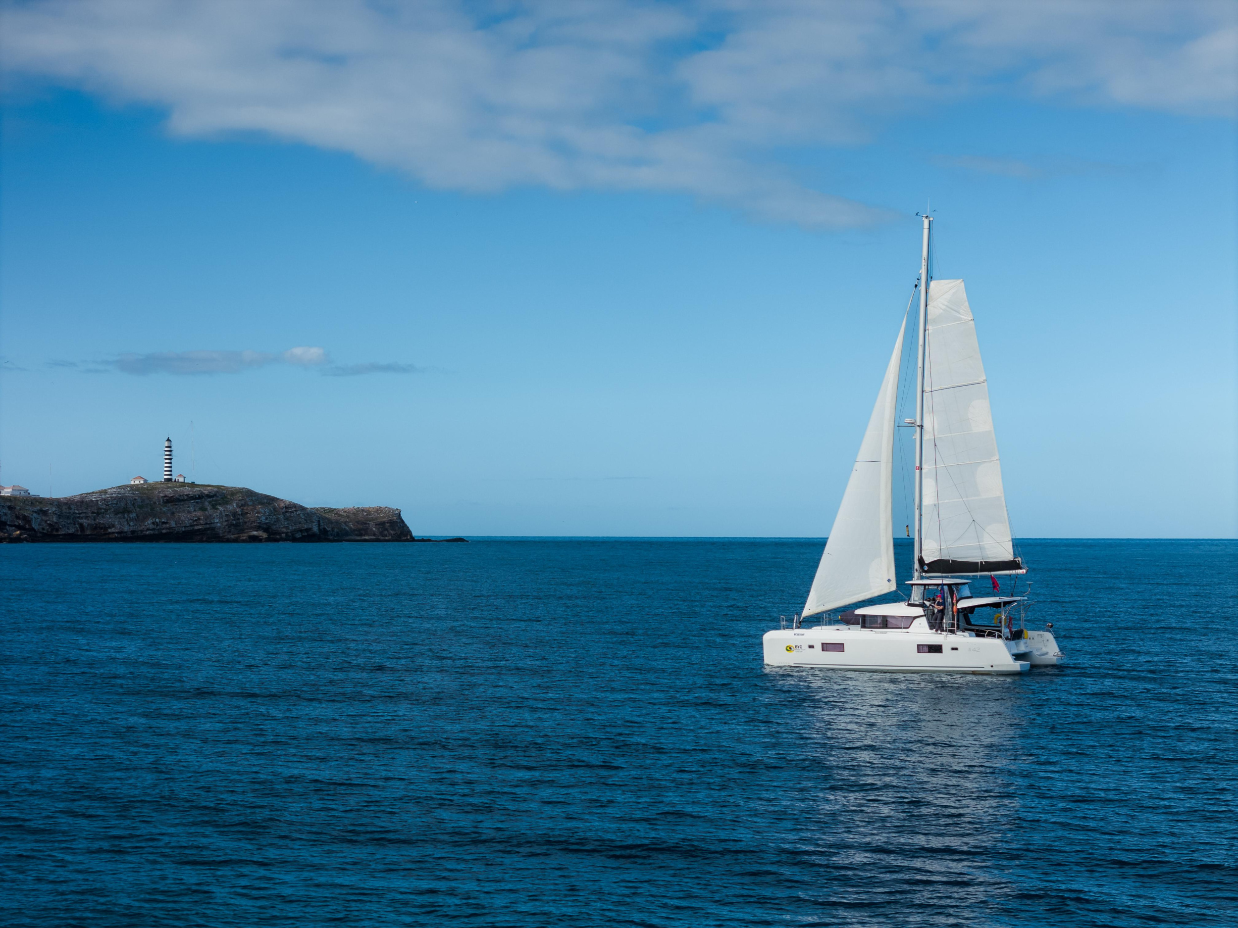 Photo #1 - Lagoon 42 (BYC SALVADOR) in Angra dos Reis - 18711
