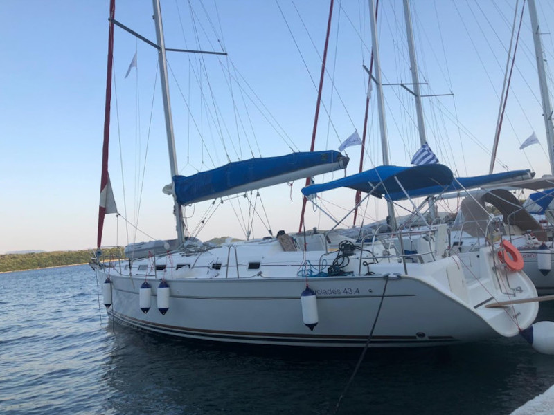 Photo #1 - Cyclades 43.4 (CRASH) in Rom - 15455