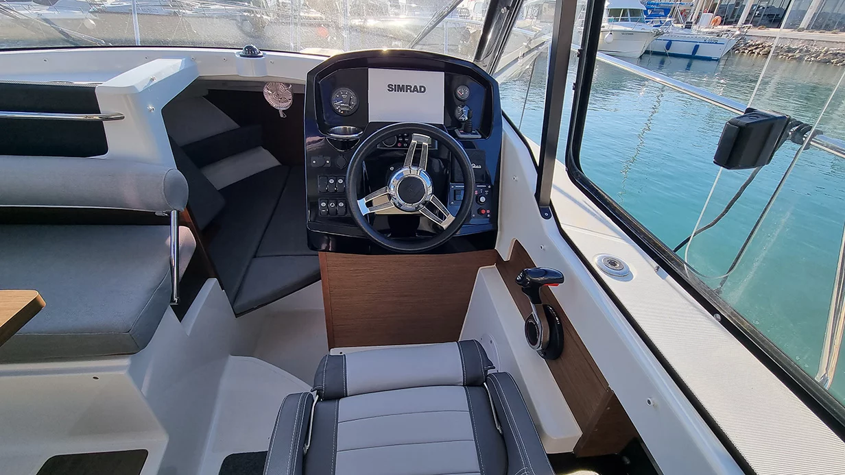 Merry Fisher 795 (Nixi)  - 10