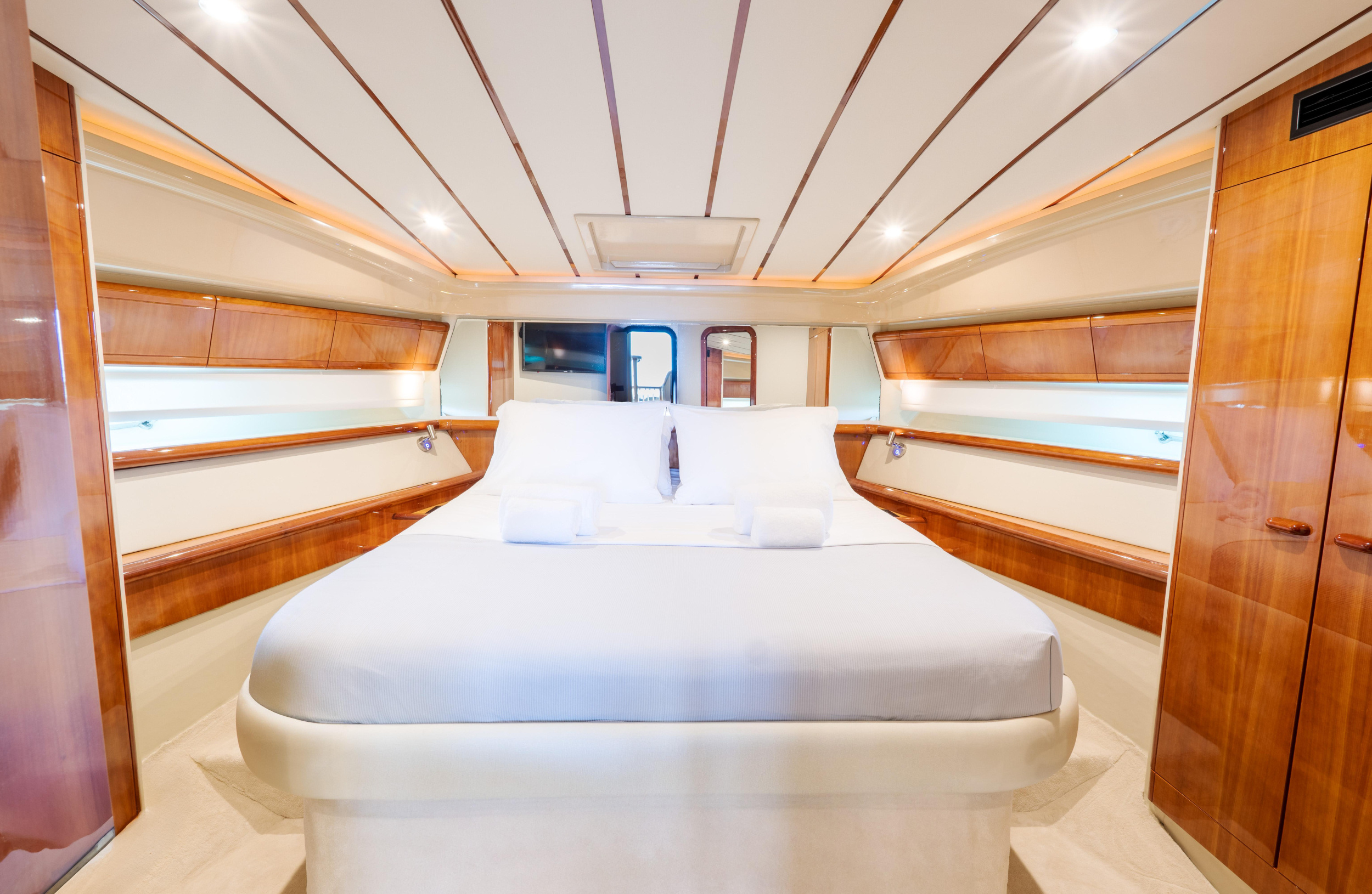 Ferretti 53 — photo 4