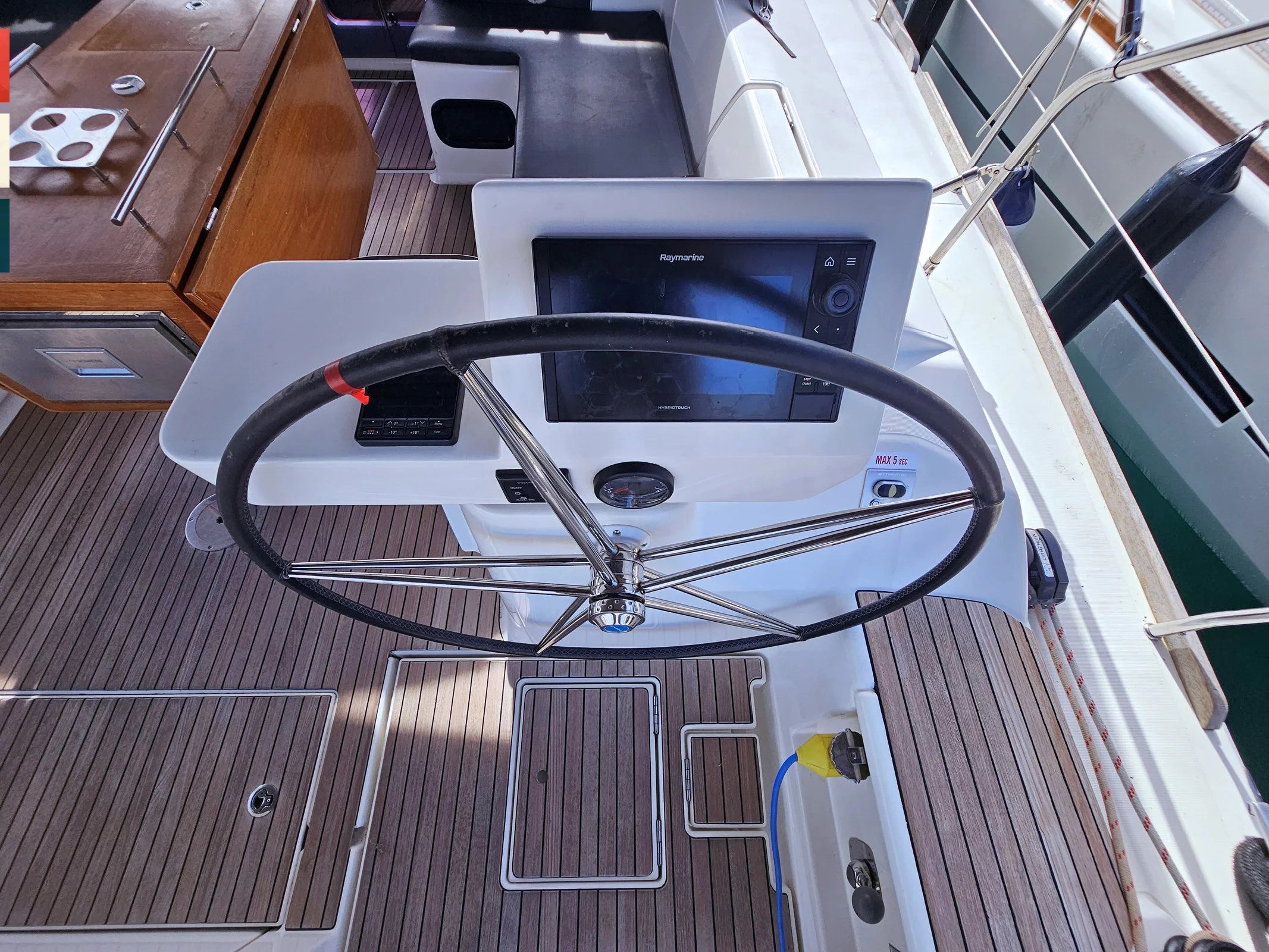 Dufour 520 Grand Large (Maverick)  - 75