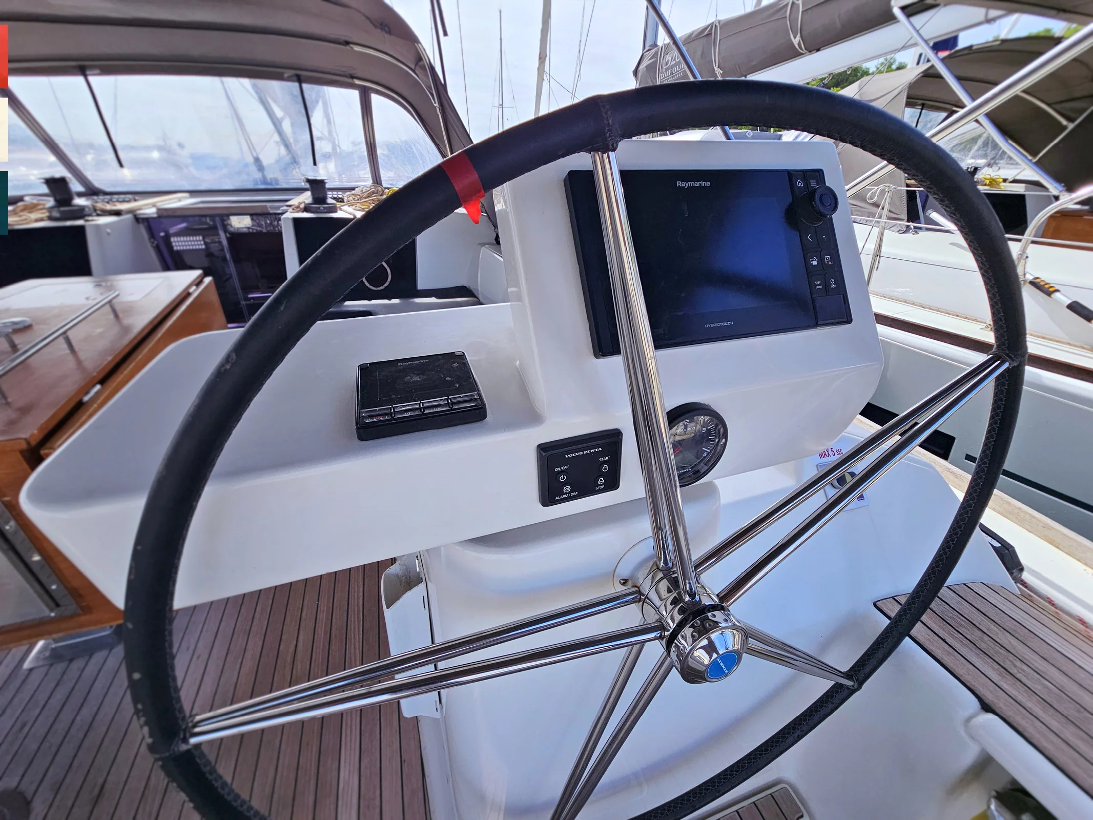 Dufour 520 Grand Large (Maverick)  - 18