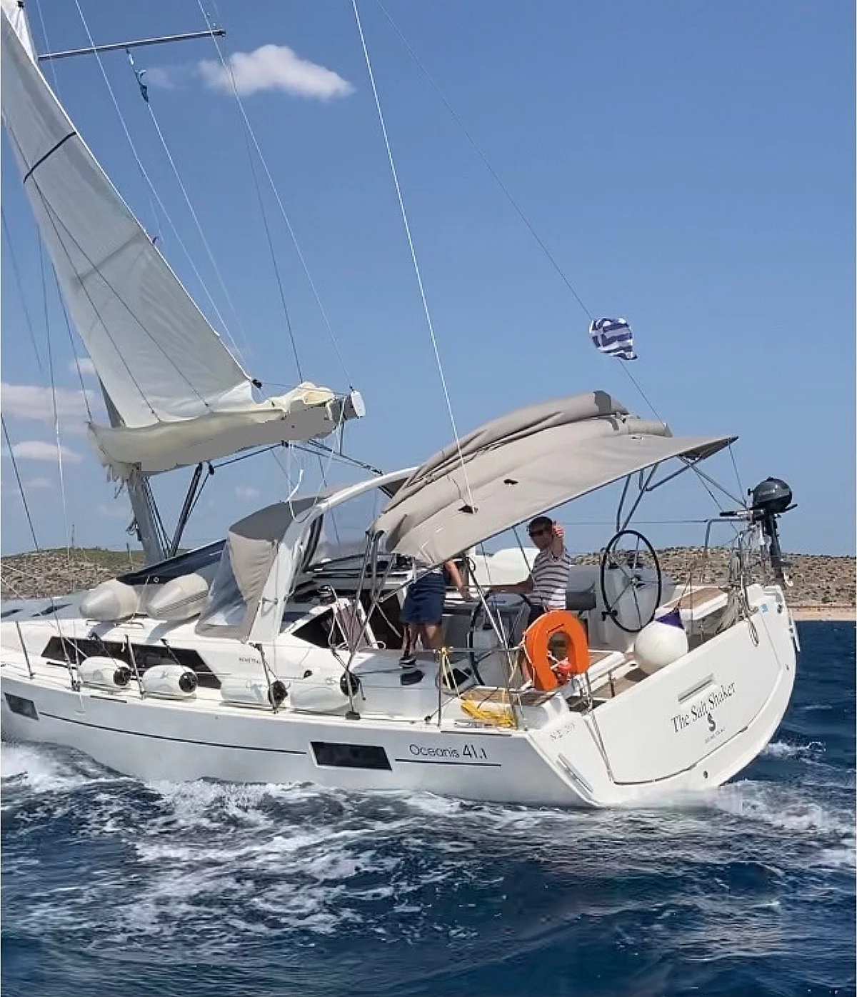 Oceanis 41.1 (Salt Shaker)  - 2