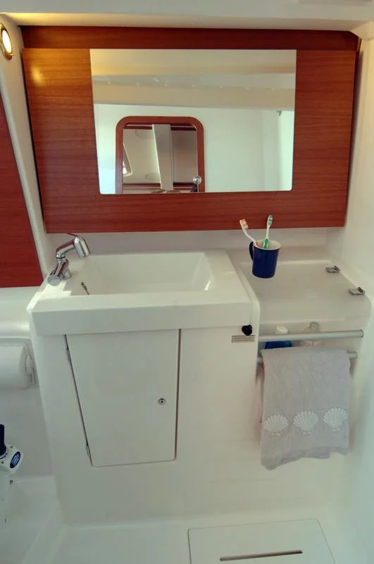 Dufour 375 GL (China girl)  - 6