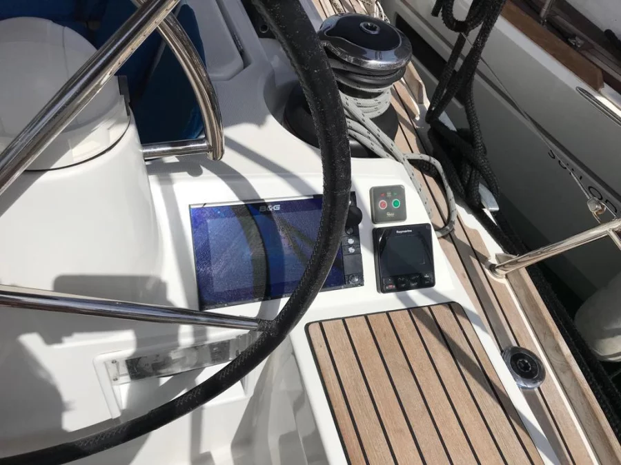 Sun Odyssey 519 (Alboran Cognac (Majorca))  - 14