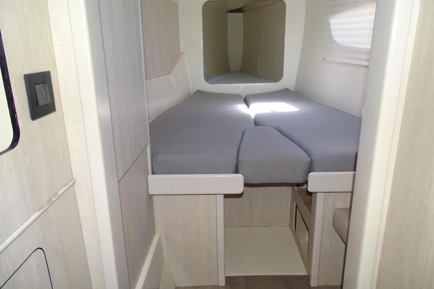 Leopard 44 (La Luna (Majorca))  - 14