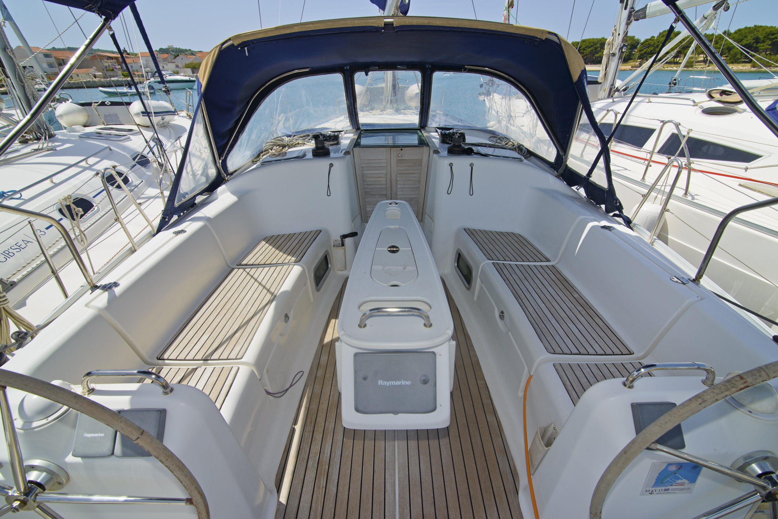 Photo #2 - Beneteau Cyclades 39.3 (Helena) in Murter - 15599