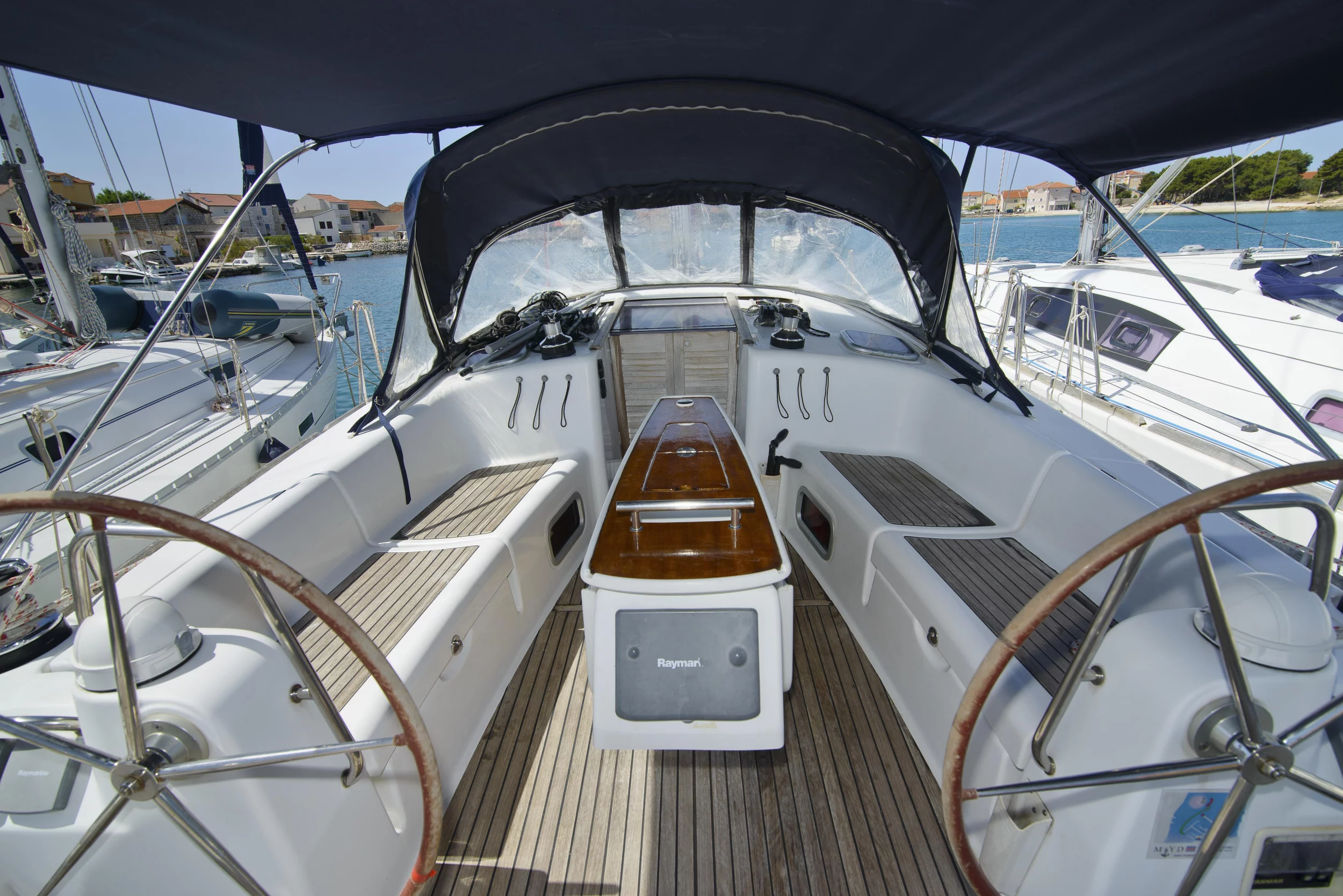 Beneteau Oceanis 43 (SAPHISO II)  - 6