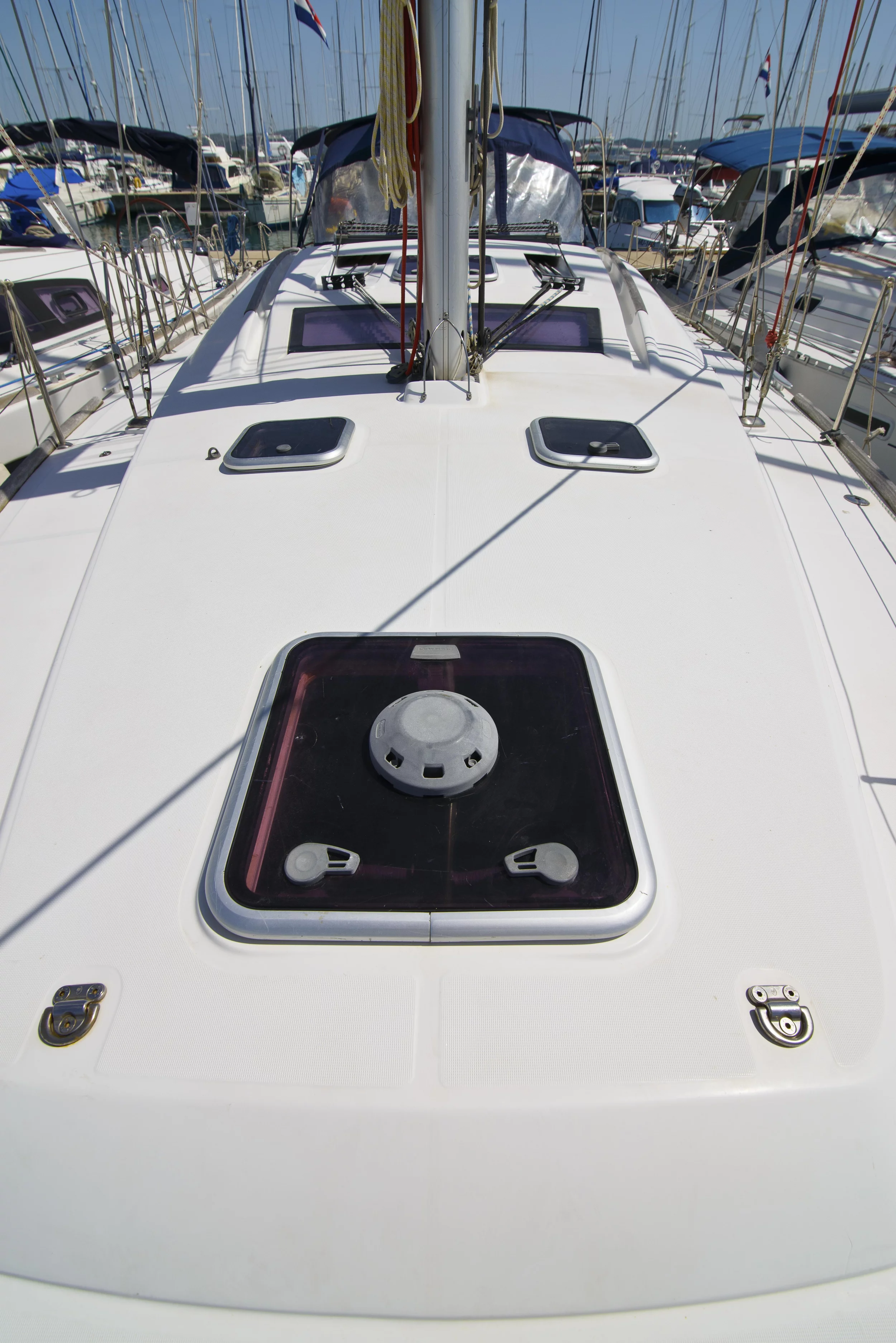 Beneteau Oceanis 43 (SAPHISO II)  - 9