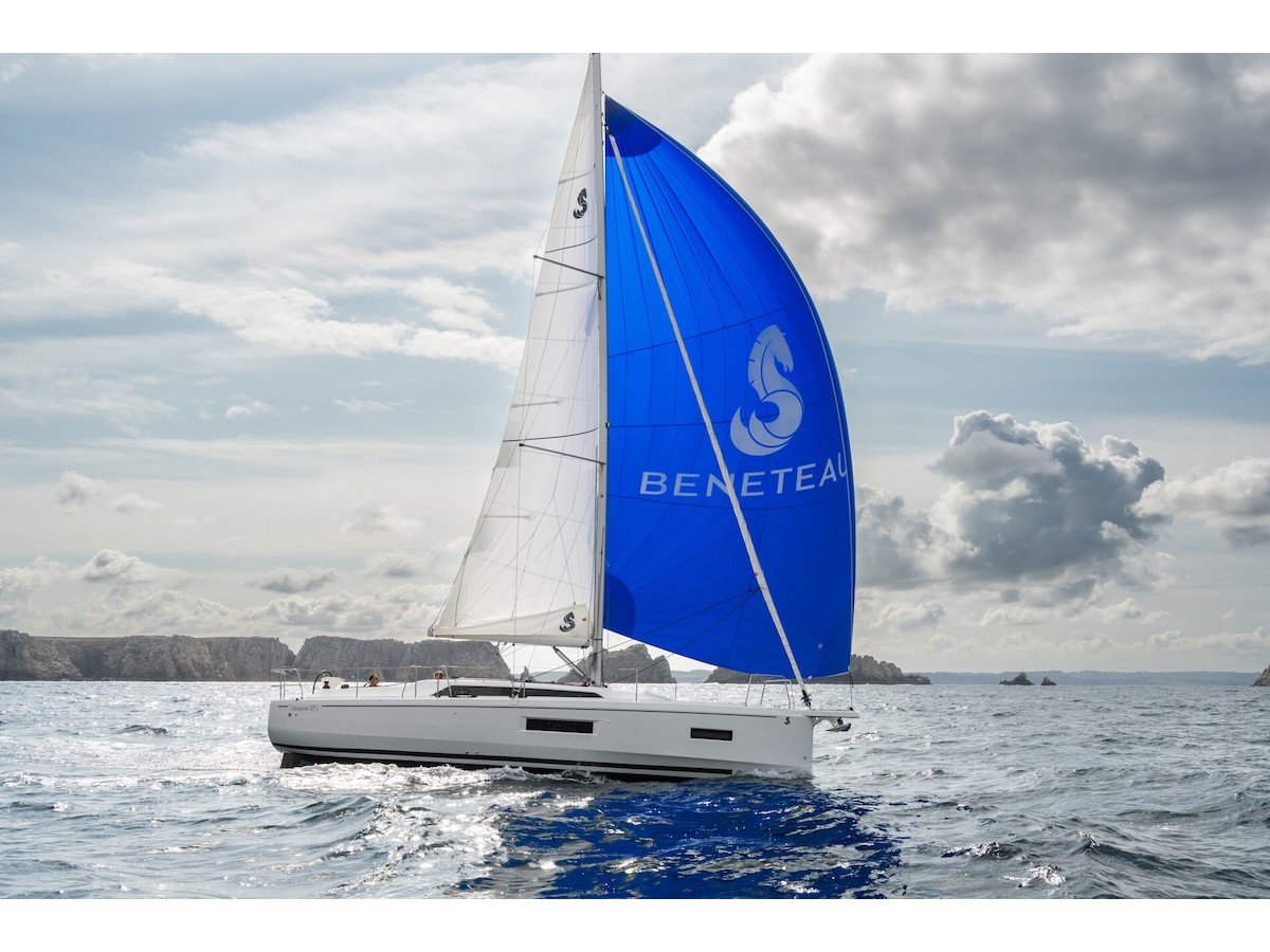 Photo #1 - Oceanis 37.1 (Vega) en Castiglioncello - 17447