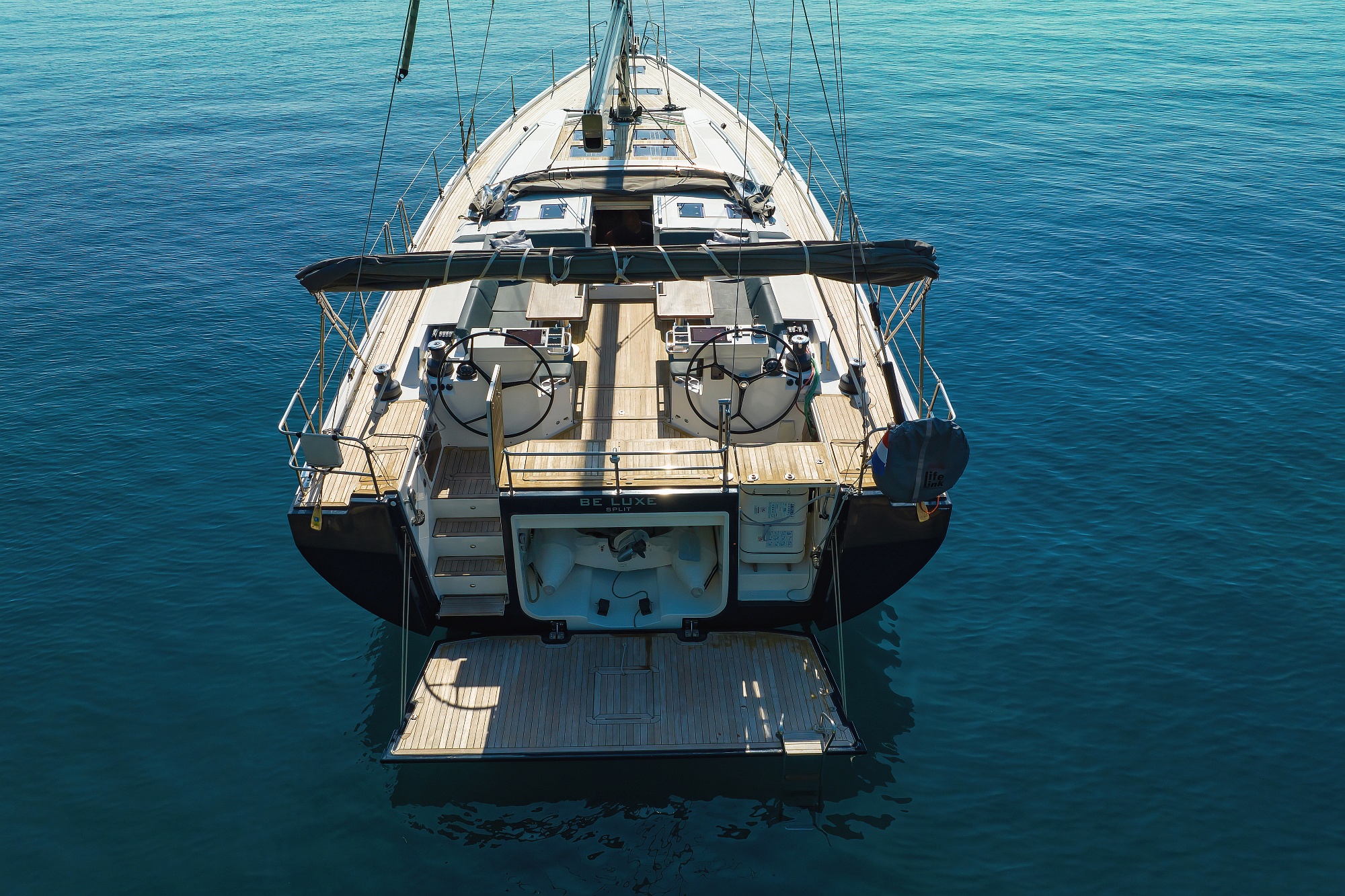 Bavaria Cruiser 57 — photo 9