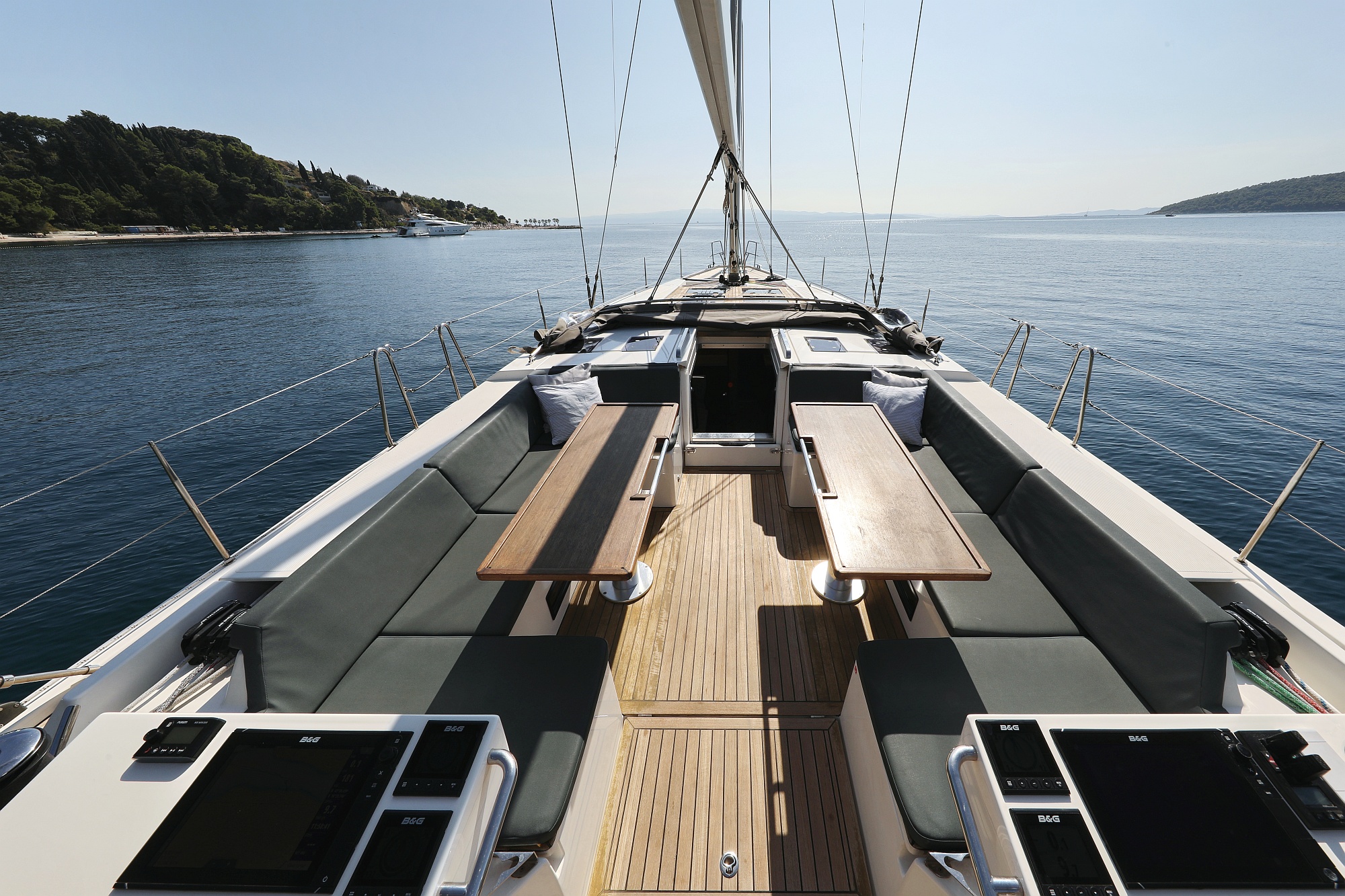 Bavaria Cruiser 57 — photo 16