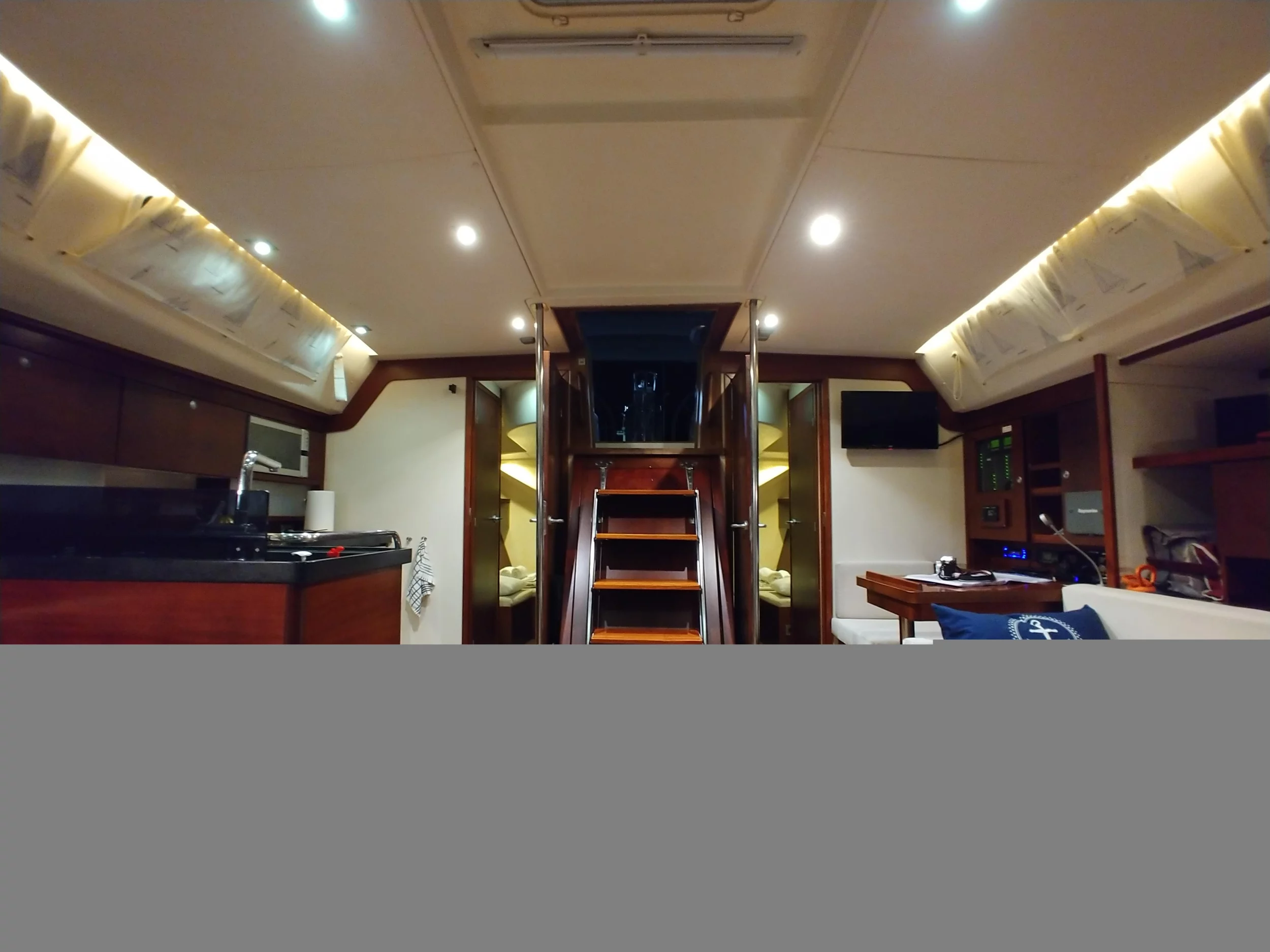 Hanse 540e (APOLLONIS)  - 21