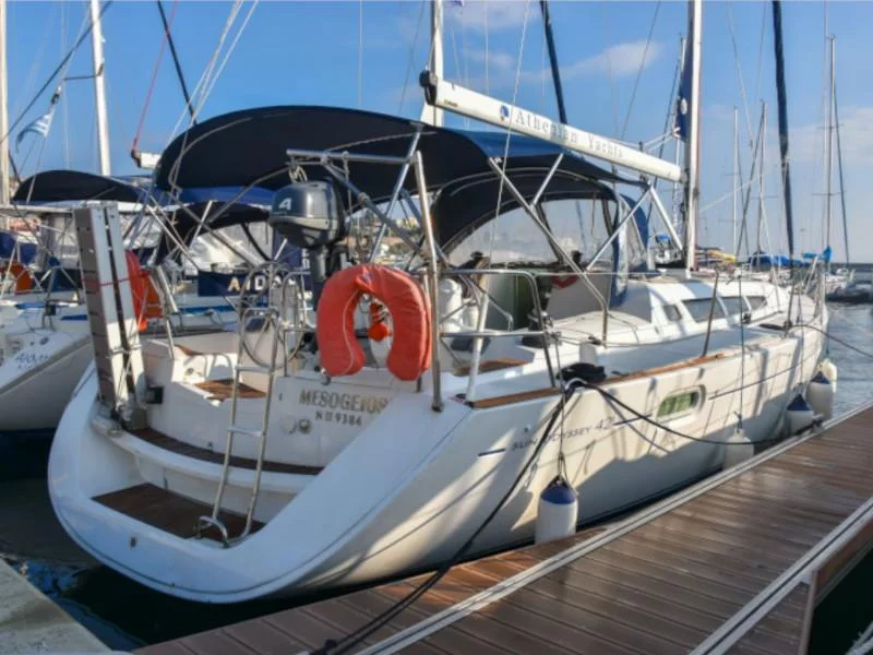 Sun Odyssey 42i (Mesogeios) Main image - 0