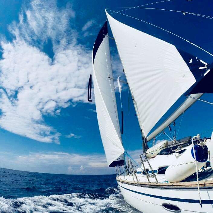 Photo #3 - Bavaria 46 (Chronos) en Ladochori - 15560