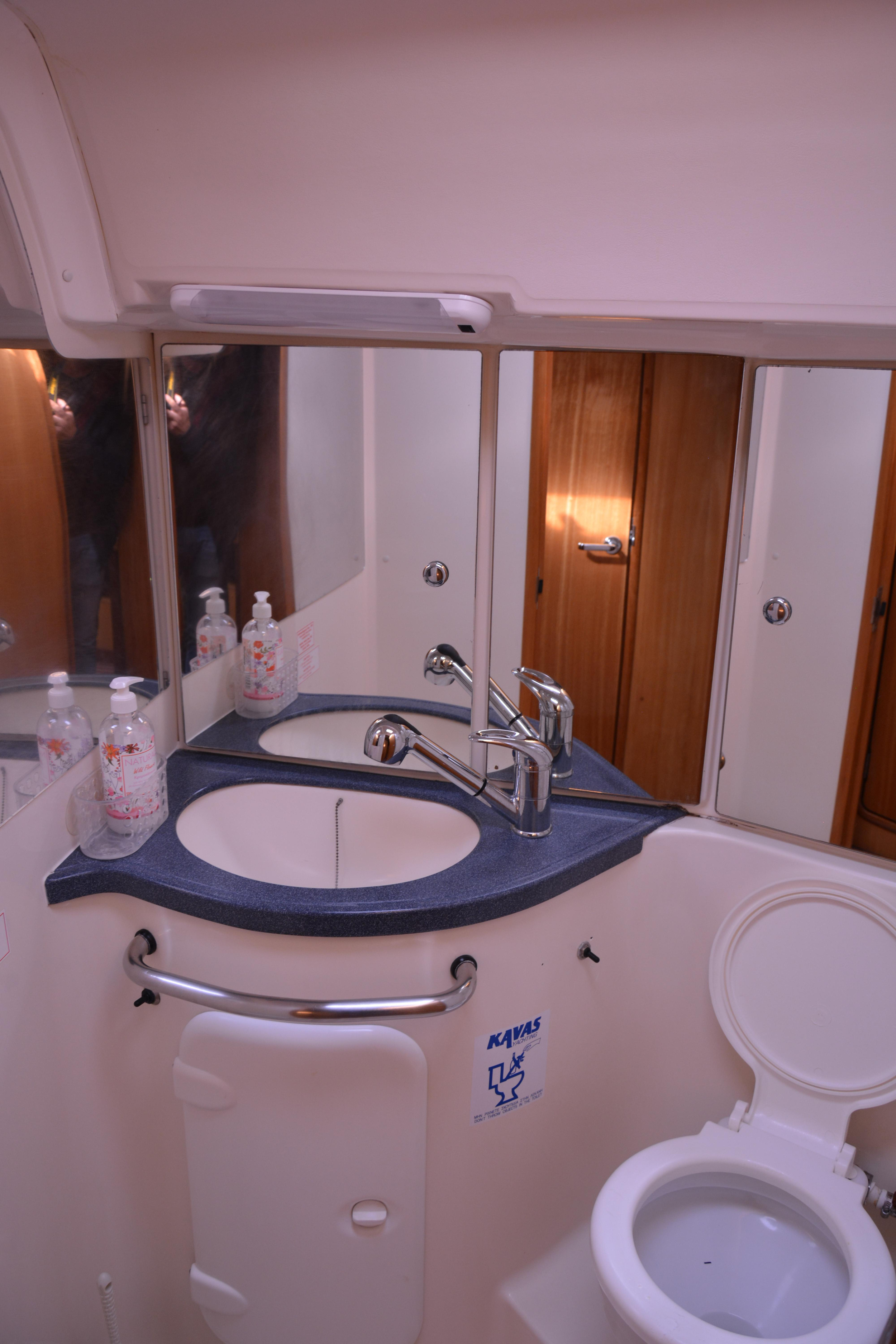 Photo #2 - Bavaria 46 (Chronos) en Ladochori - 15560