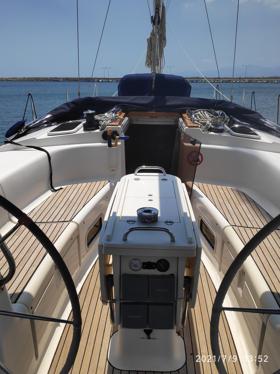 Bavaria 44 — photo 15