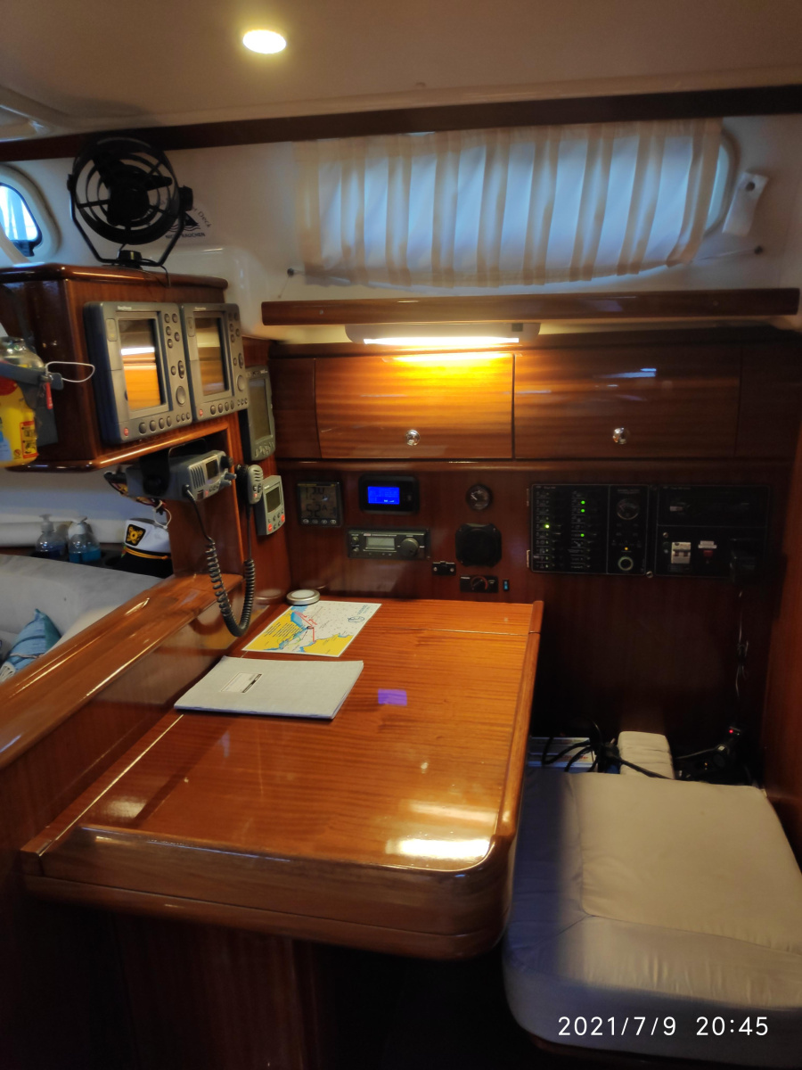 Bavaria 44 — photo 14