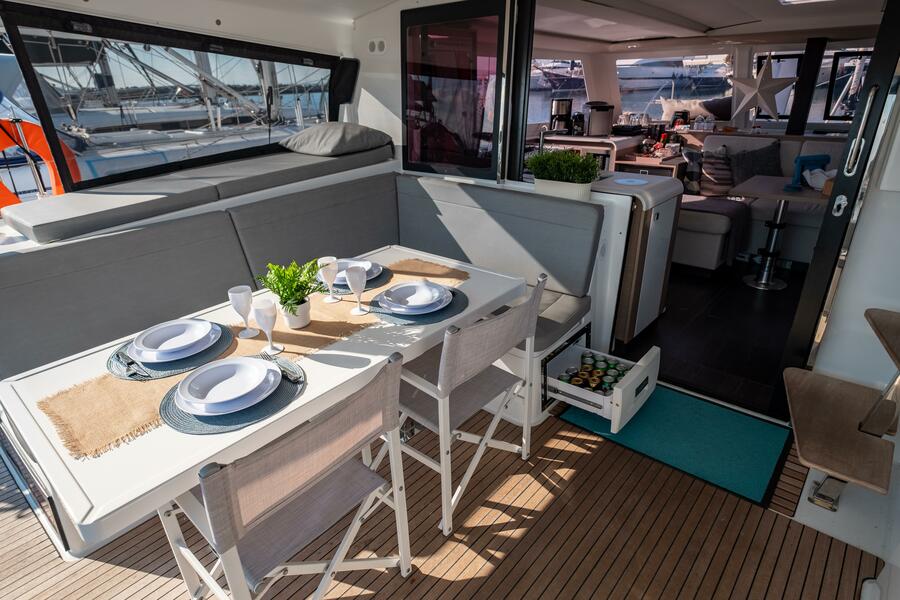 Fountaine Pajot Isla 40 — photo 105