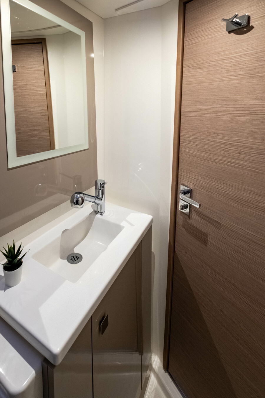 Fountaine Pajot Isla 40 — photo 19