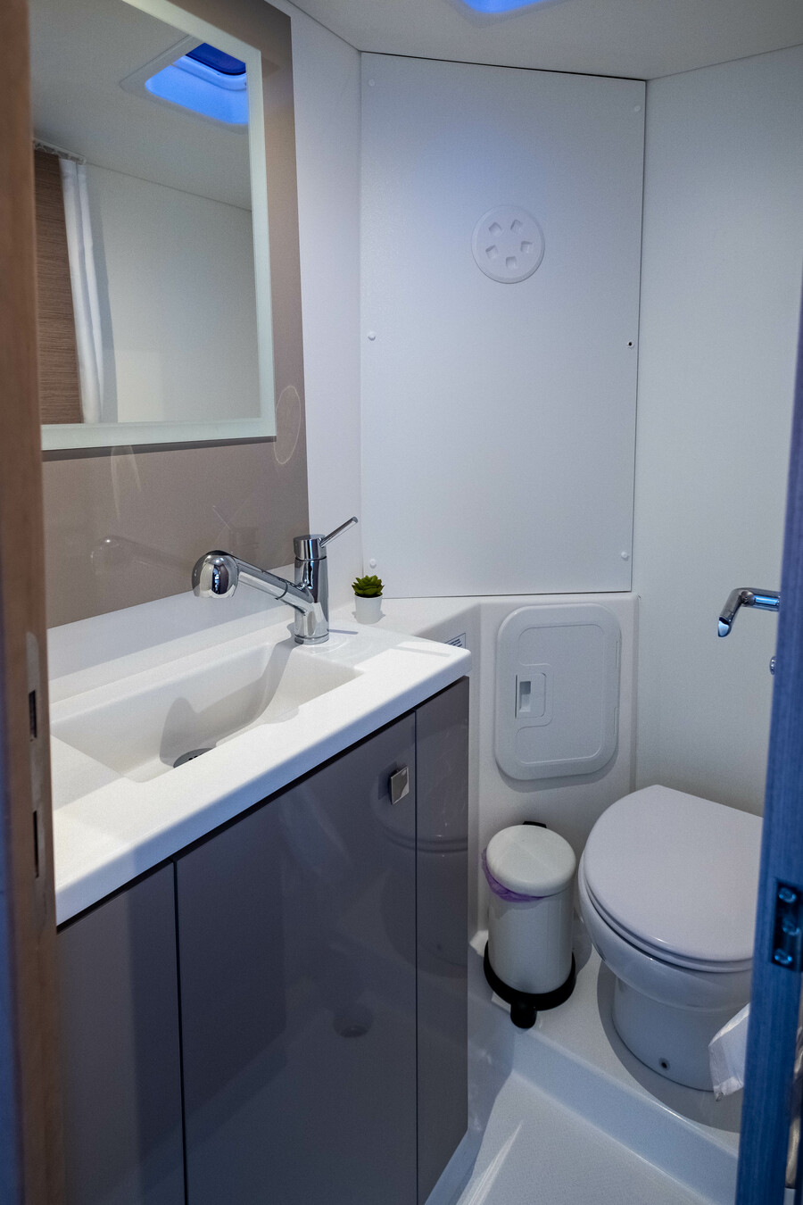 Fountaine Pajot Isla 40 — photo 24